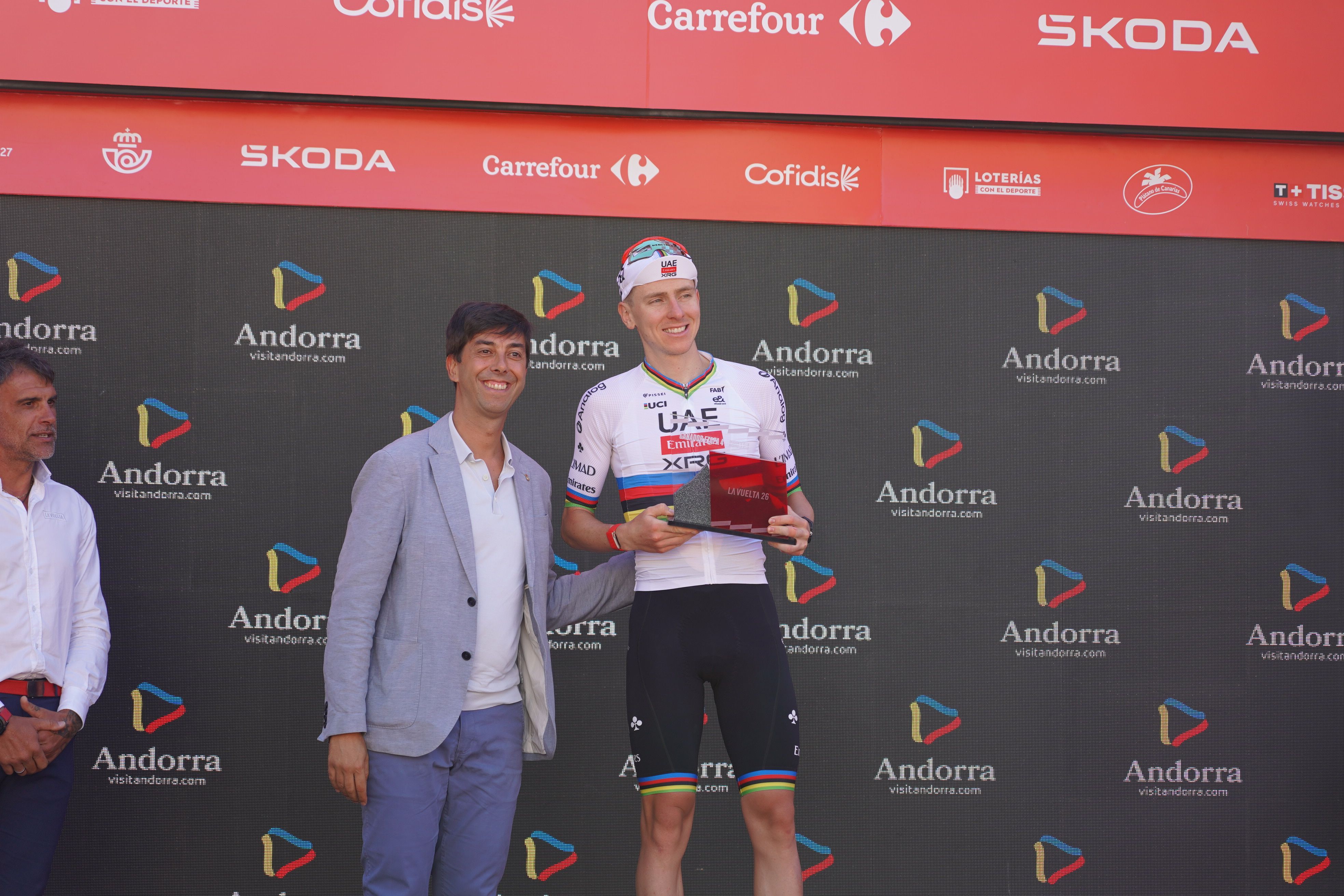 Sergi González també ha pogut felicitar al campió del món. 