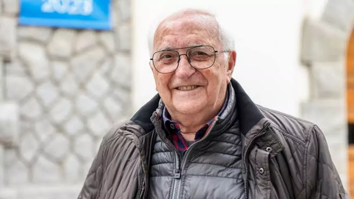 Antoni Besolí, l'abonat més veterà de l'FC Andorra. Antoni Besolí, l'abonat més veterà de l'FC Andorra.