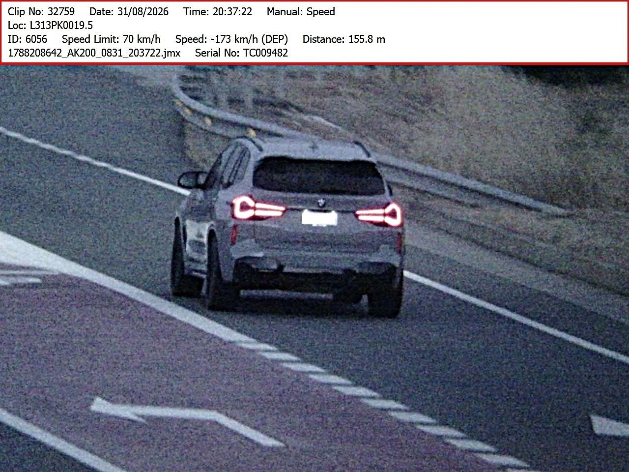Fotografia del radar que va caçar el conductor andorrà anant a 173 km/h. Fotografia del radar que va caçar el conductor andorrà anant a 173 km/h.
