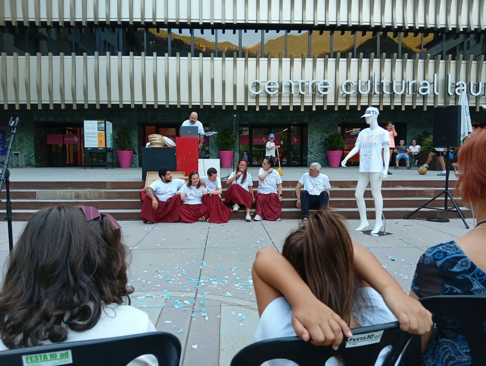 Punt i final al Fil d’Art de Sant Julià amb els ‘actors i actrius’ de l’escola Meritxell