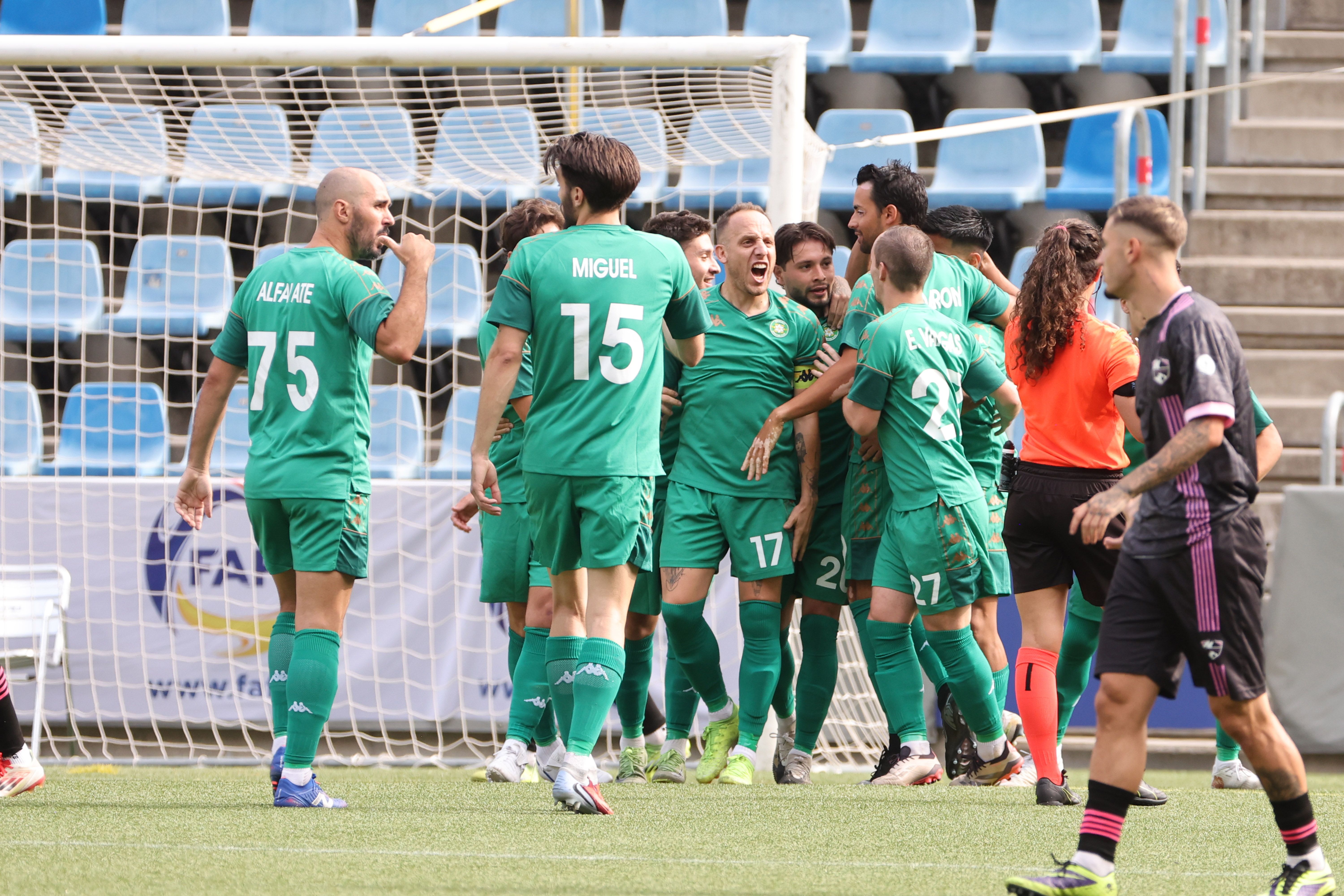 L'Sporting Escaldes ha caigut per la mínima en el seu debut a la categoria. La portaveu del Sindicat, Rebeca Bonache.