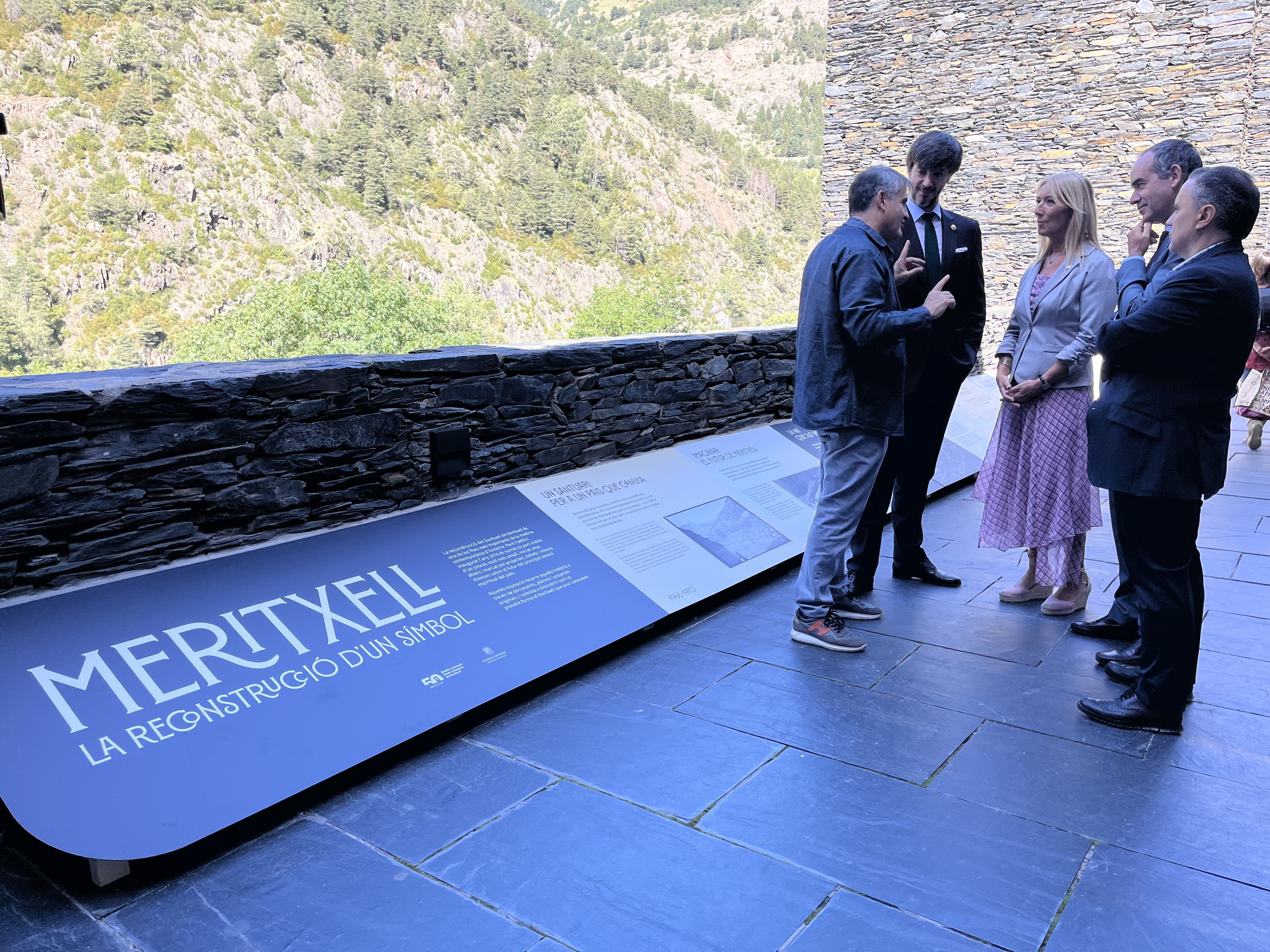 EXPOSICIÓ SOBRE EL 50è ANIVERSARI DEL NOU SANTUARI DE MERITXELL EXPOSICIÓ SOBRE EL 50è ANIVERSARI DEL NOU SANTUARI DE MERITXELL