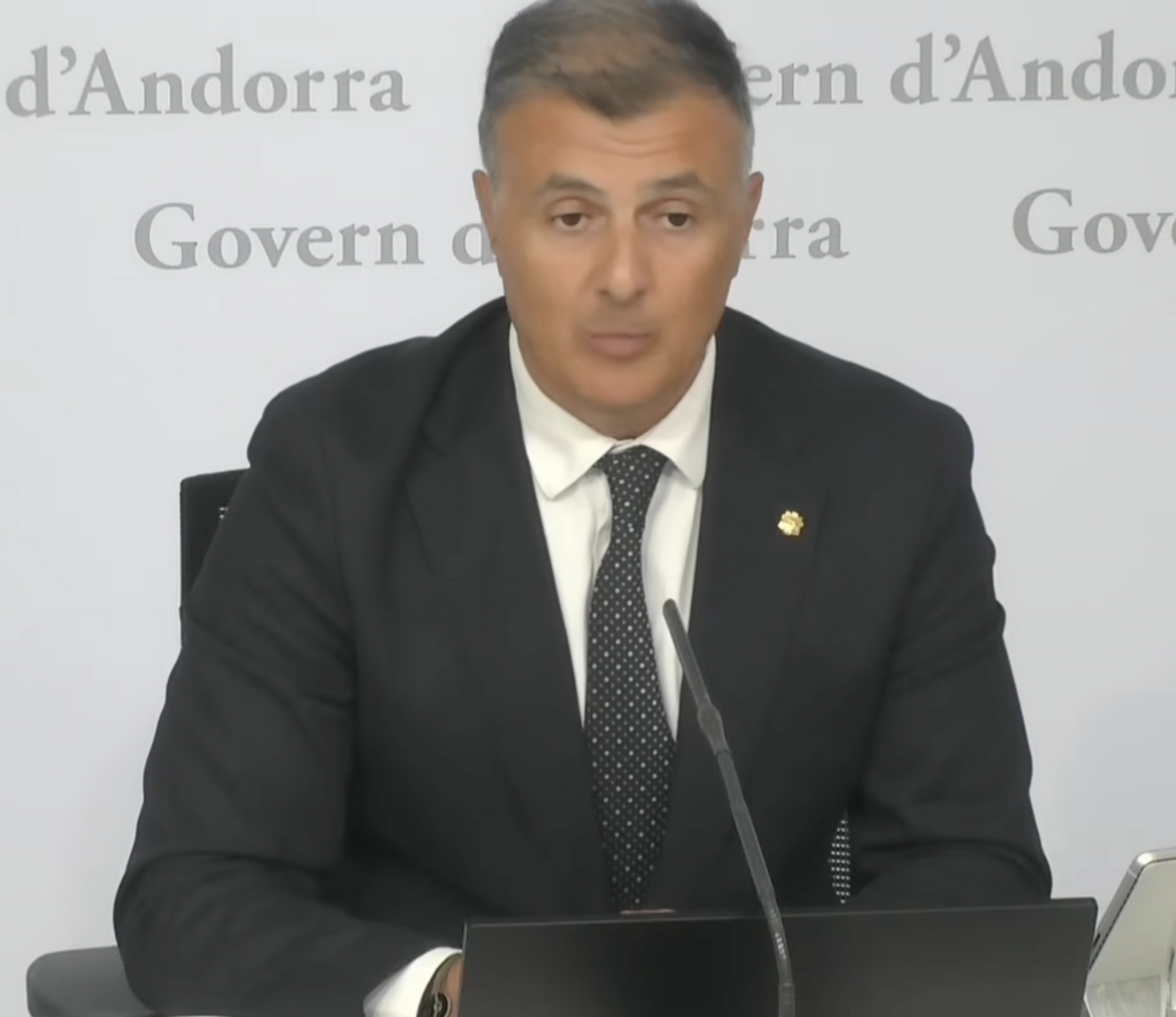 El ministre Marc Rossell durant la compareixença.