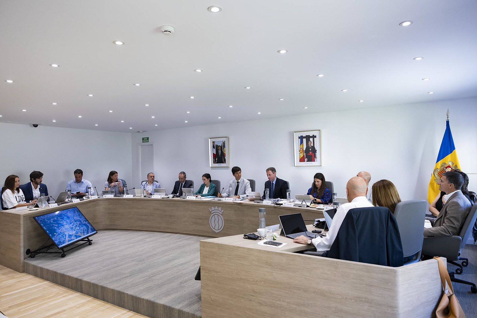 Un instant de la reunió de cònsols feta a Andorra la Vella. Un instant de la reunió de cònsols feta a Andorra la Vella.