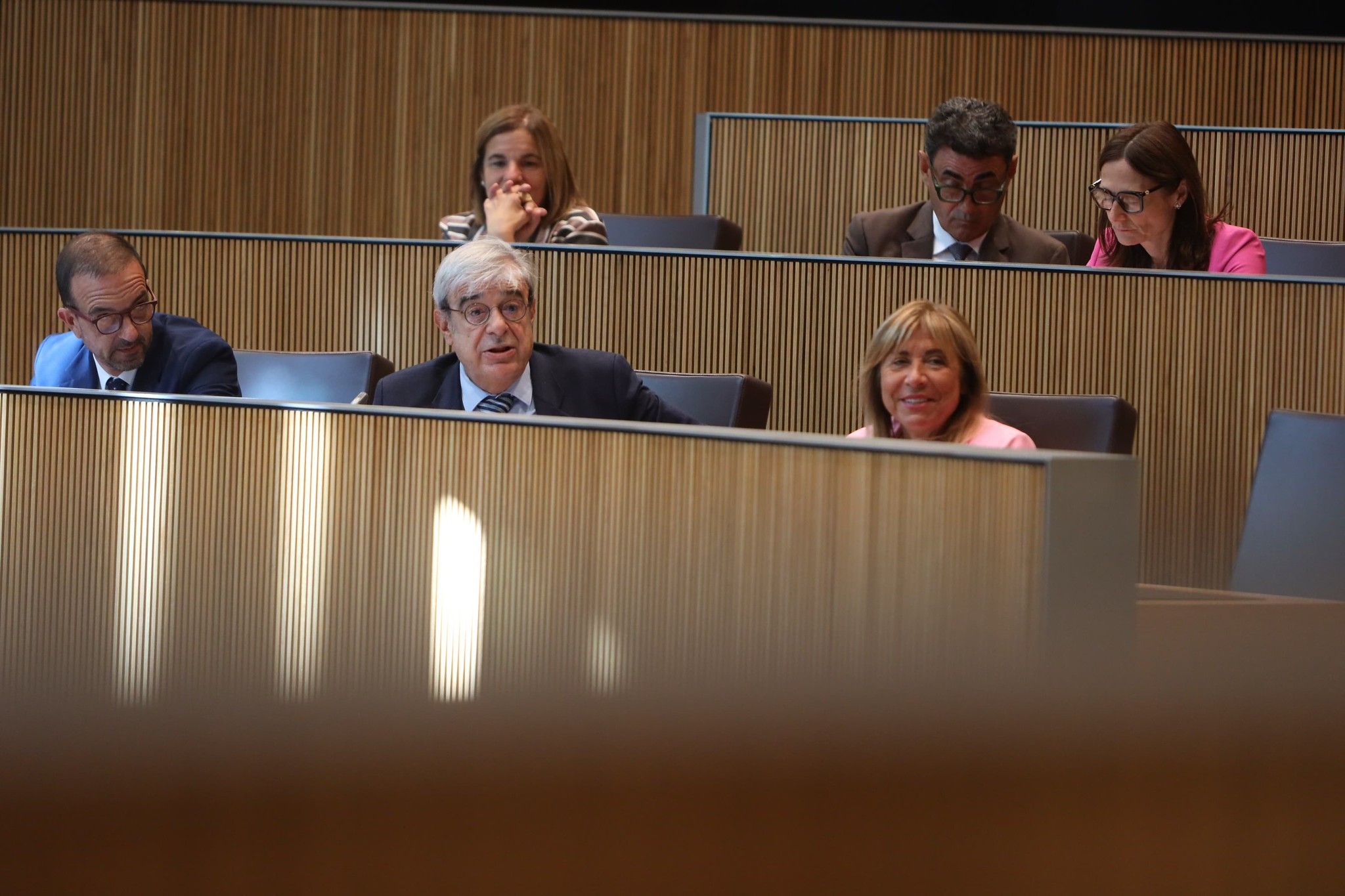 El ministre Ladislau Baró durant la sessió de Consell General. El ministre Ladislau Baró durant la sessió de Consell General.