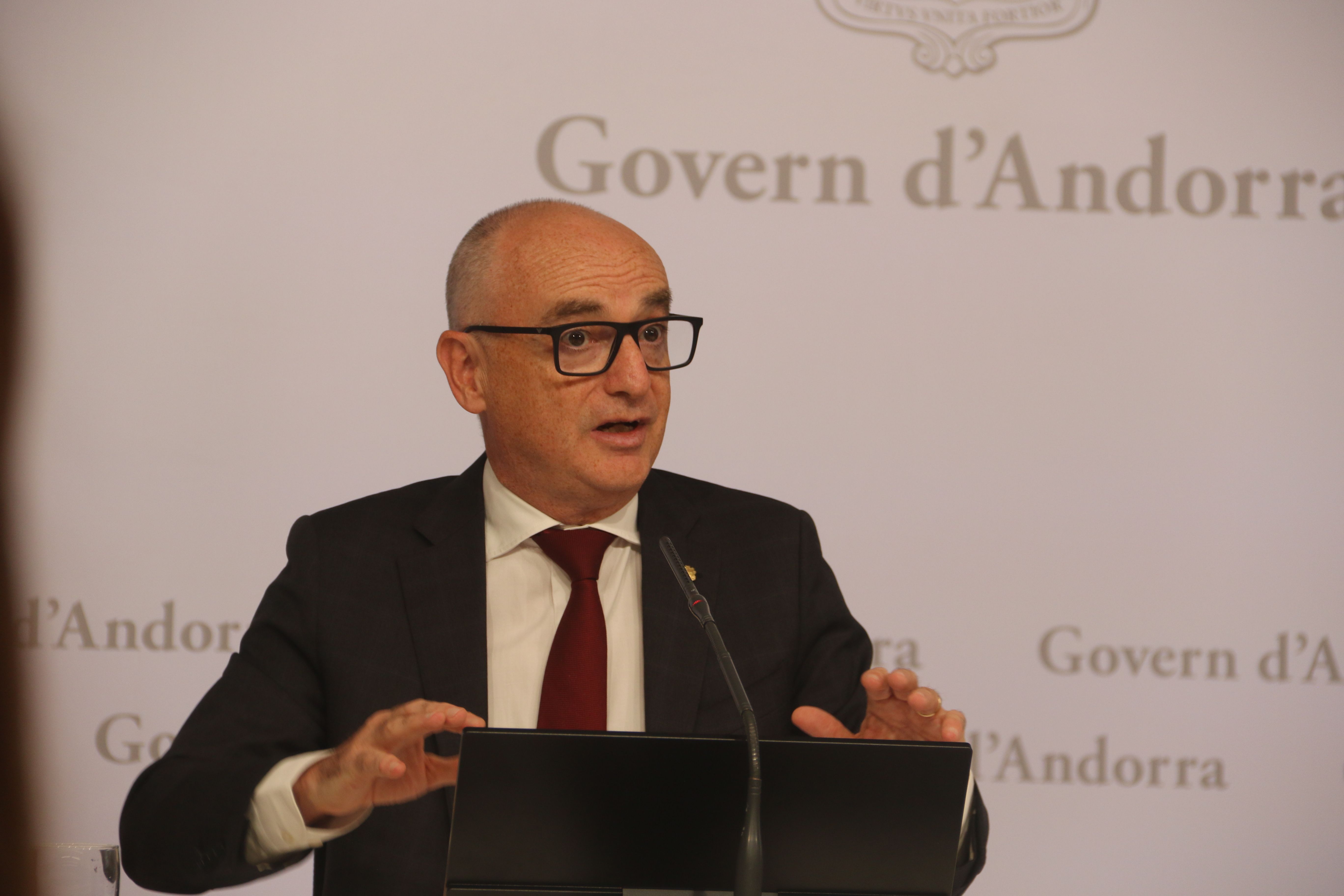 El ministre Ramon Lladós durant l'explicació del pressupost. El ministre Ramon Lladós durant l'explicació del pressupost.