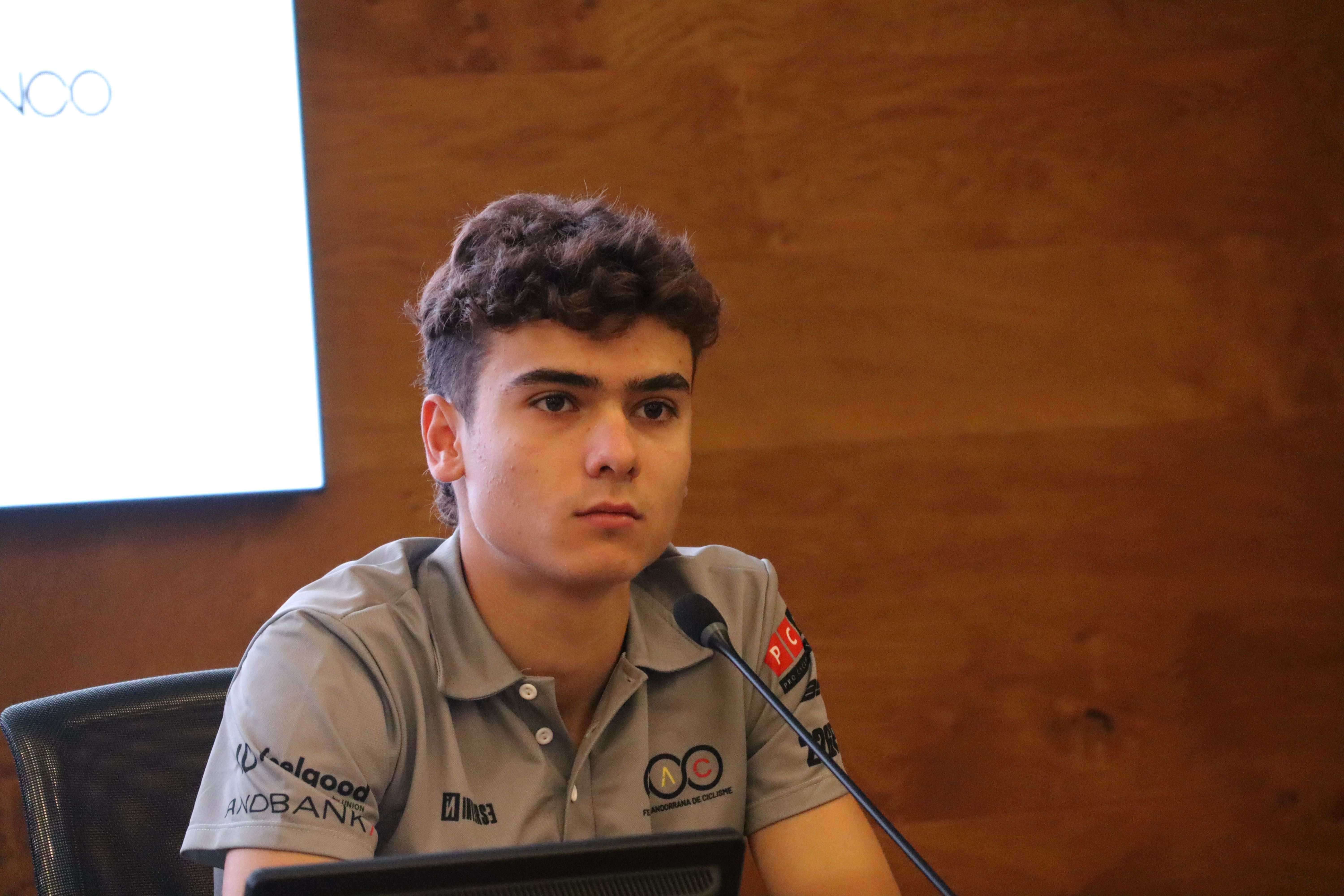 Un any més, Regada continuarà lluitant per obtenir un seient professional al World Tour. La portaveu del Sindicat, Rebeca Bonache.