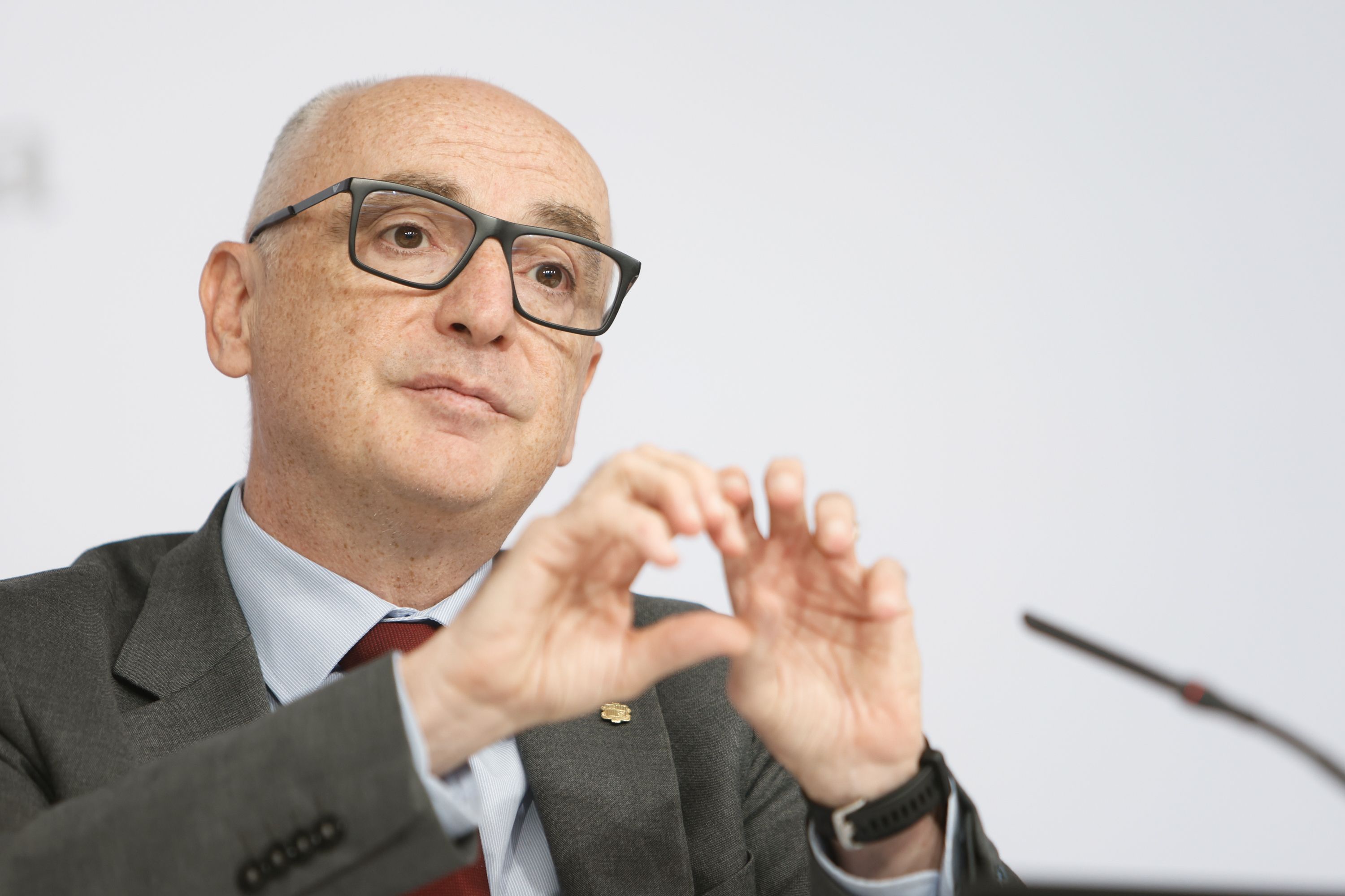 Ramon Lladós, explicant els detalls del nou mecanisme. Ramon Lladós, explicant els detalls del nou mecanisme.