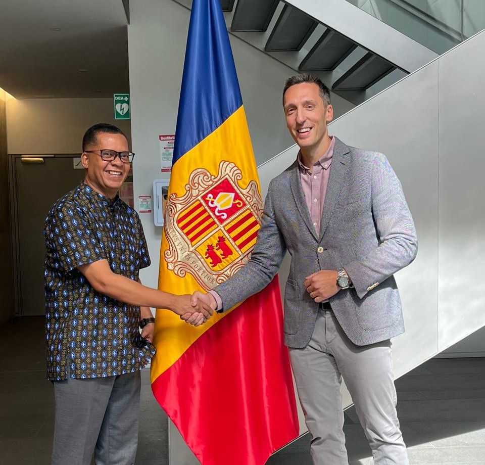 L’AQUA i l’agència homòloga de Cap Verd estudien vies de cooperació en l’àmbit de l’ensenyament superior i analitzen una proposta d’Erasmus+.