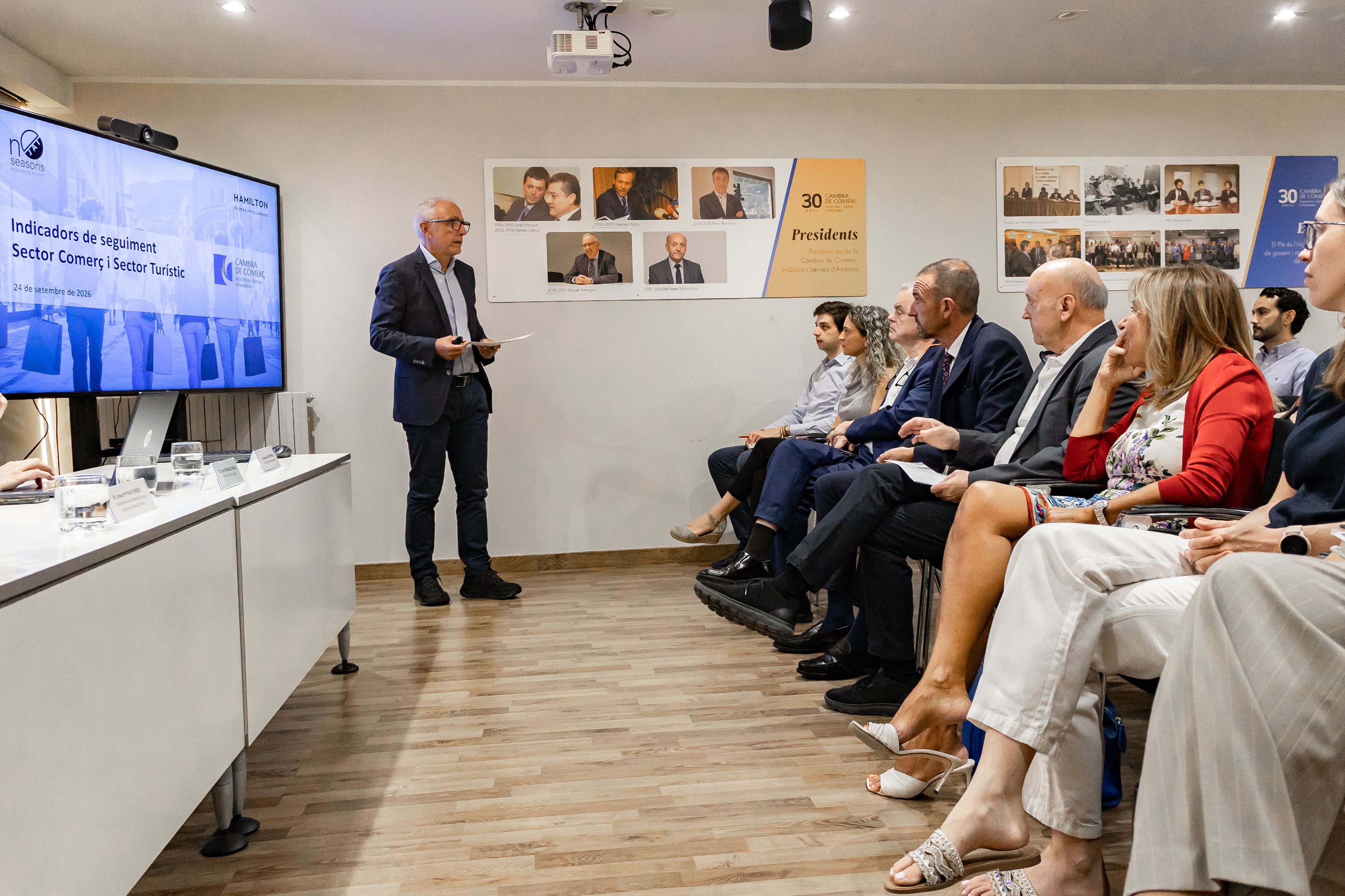 La presentació del 9è Observatori del Comerç ha comptat amb l'assistència de Marsol i Torres.