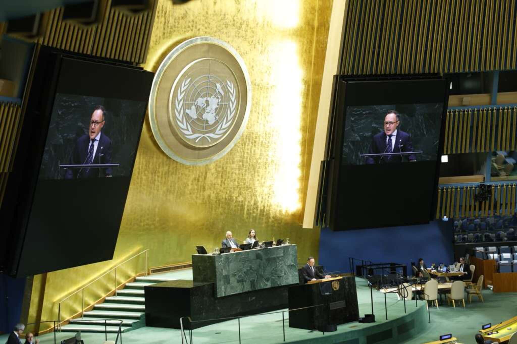 Espot durant la seva intervenció davant la 81a Assemblea General de l'ONU. Espot durant la seva intervenció davant la 81a Assemblea General de l'ONU.