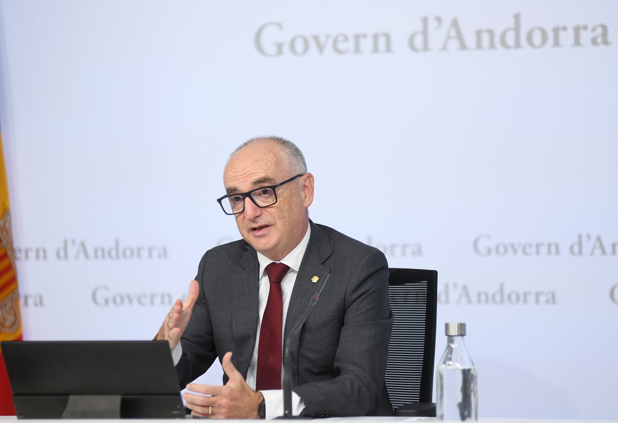 El ministre Lladós, durant la roda de premsa.