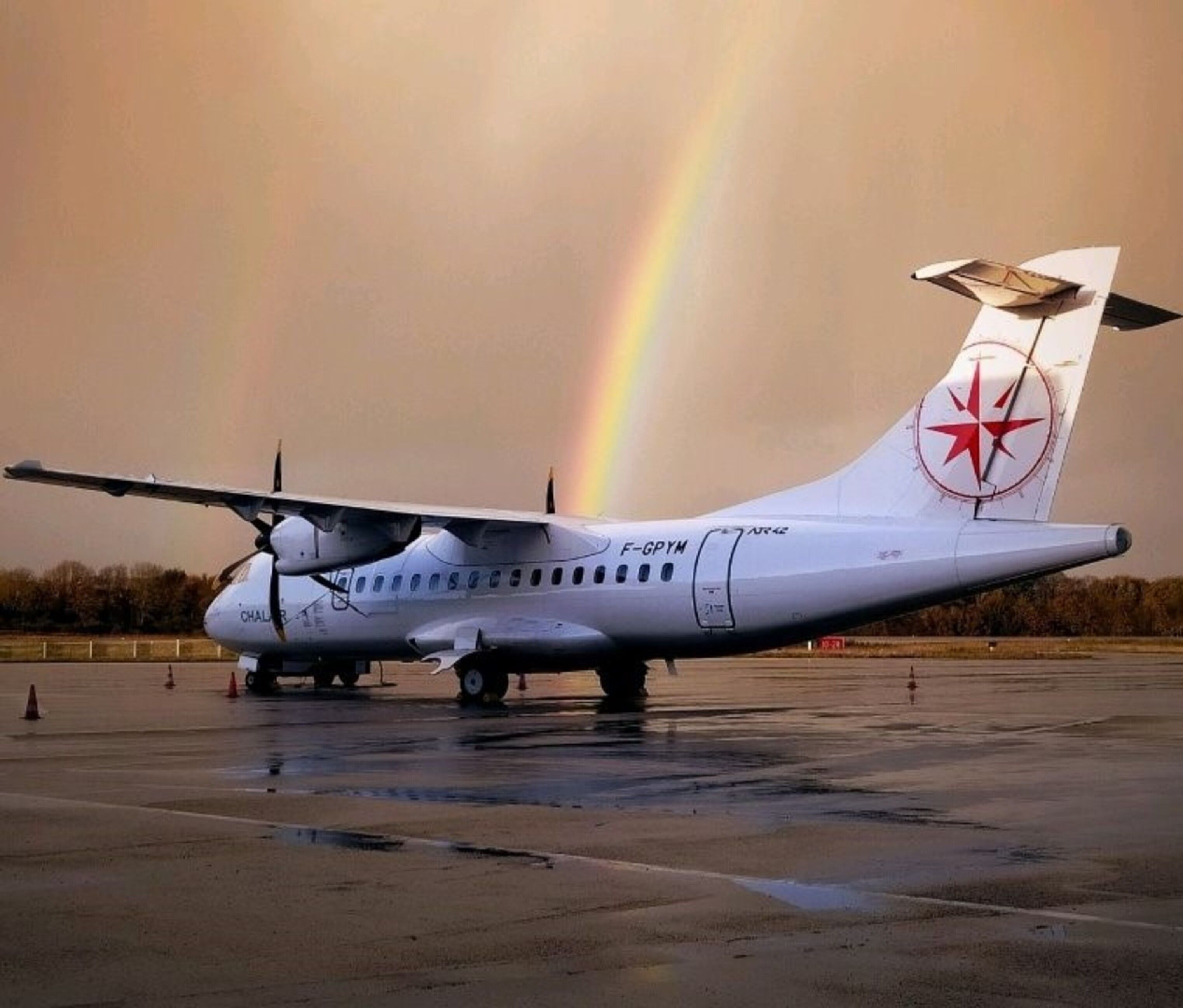 Un dels avions de Chalair. Un dels avions de Chalair.