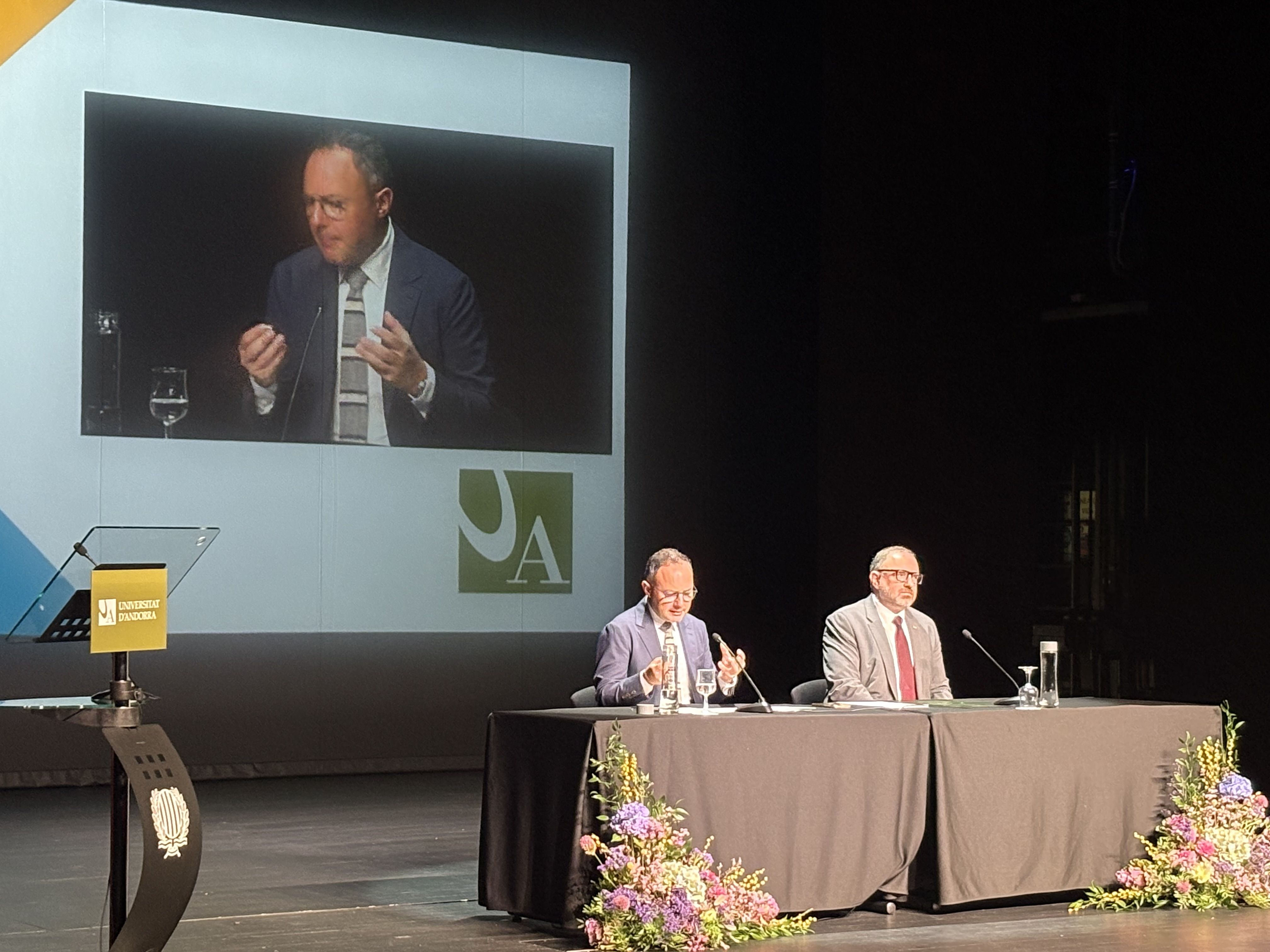 Inauguració del curs acadèmic 2026-2027  A càrrec del cap de Govern, Xavier Espot, i el rector de la Universitat d’Andorra, Juli Minoves.