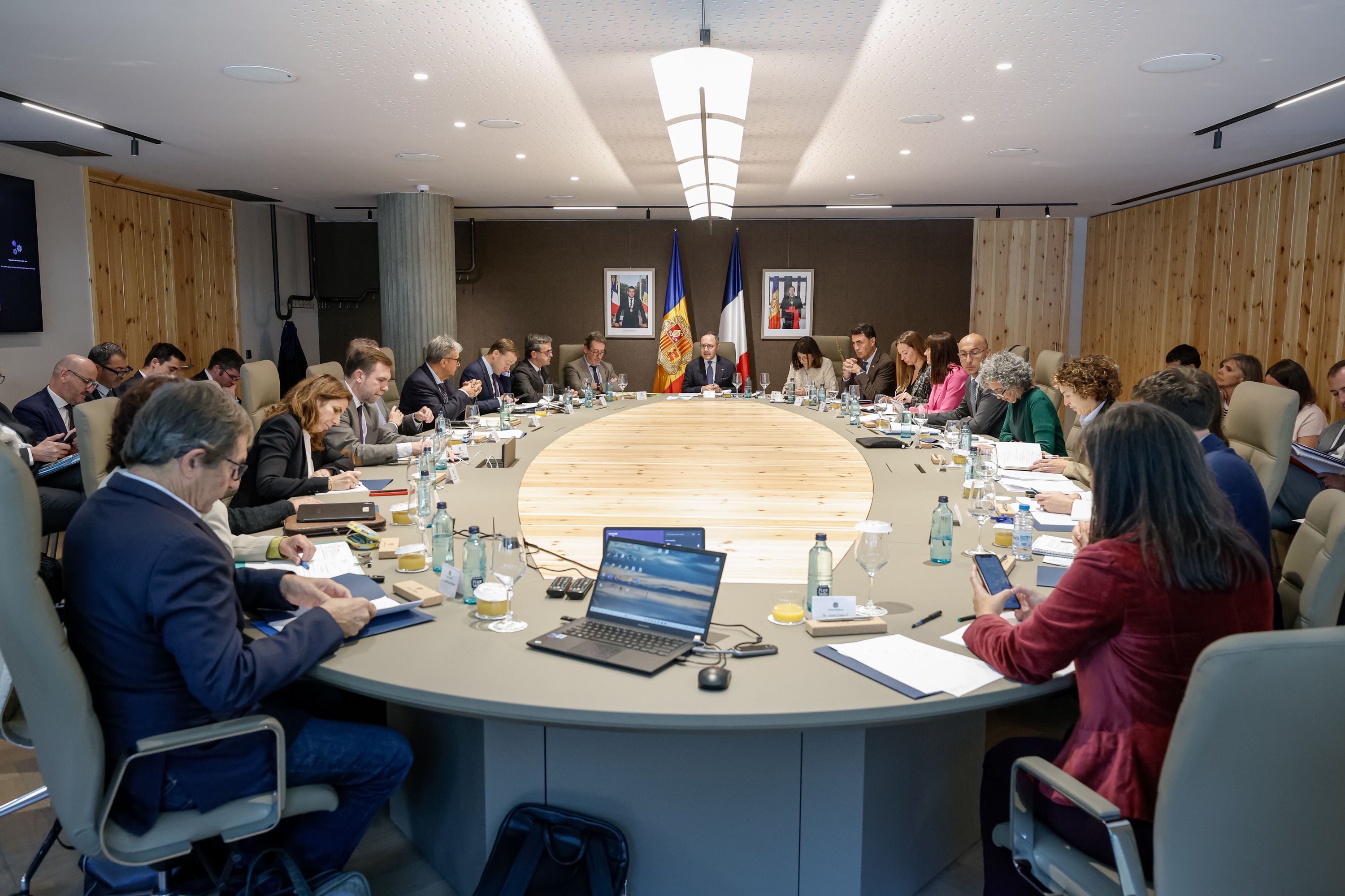 Un moment de la trobada de Diàleg transfronterer Andorra-Occitània.