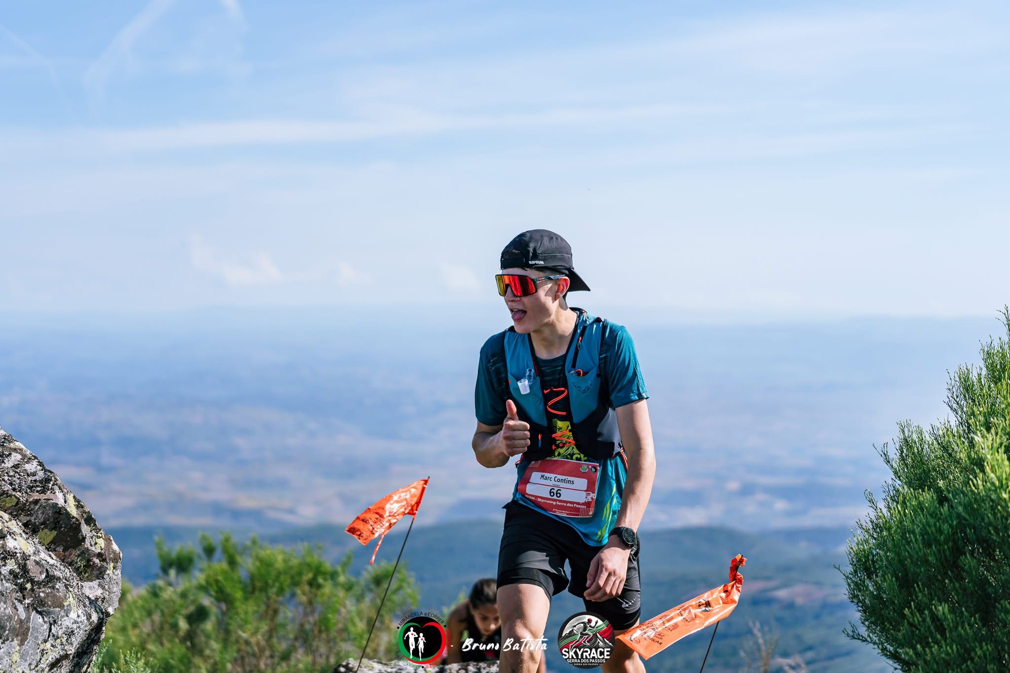Marc Martinho, en una cursa trail de muntanya recent. La portaveu del Sindicat, Rebeca Bonache.
