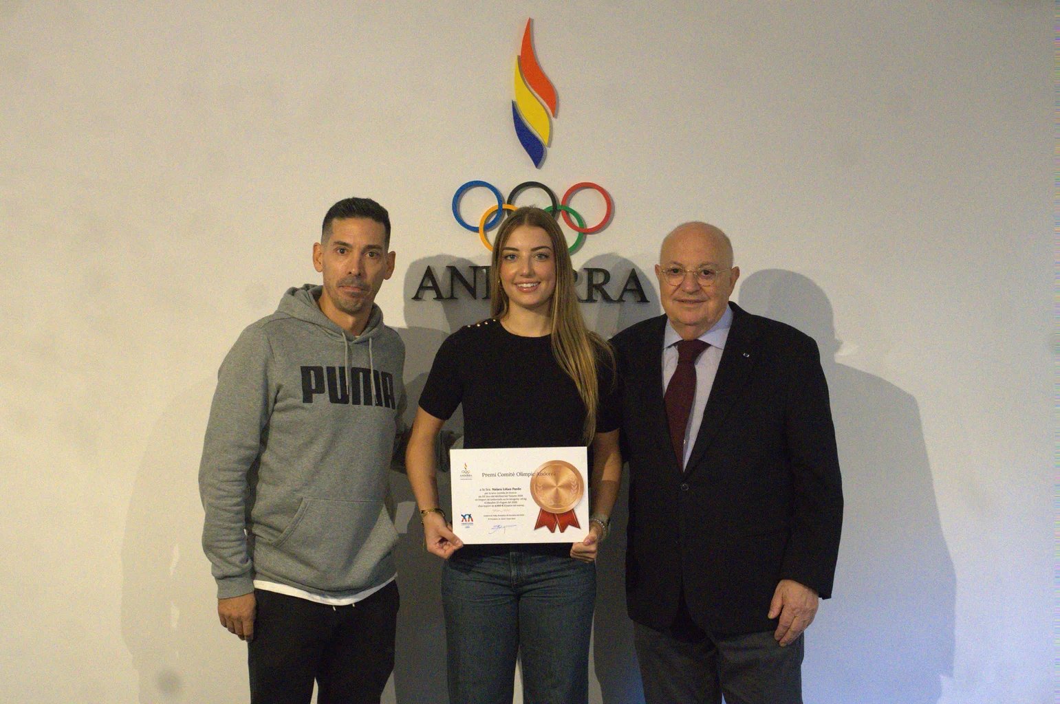 El Comitè Olímpic Andorrà atorga a Naiara Liñan el premi de 4.000 euros pel seu bronze històric a Taranto 2026.