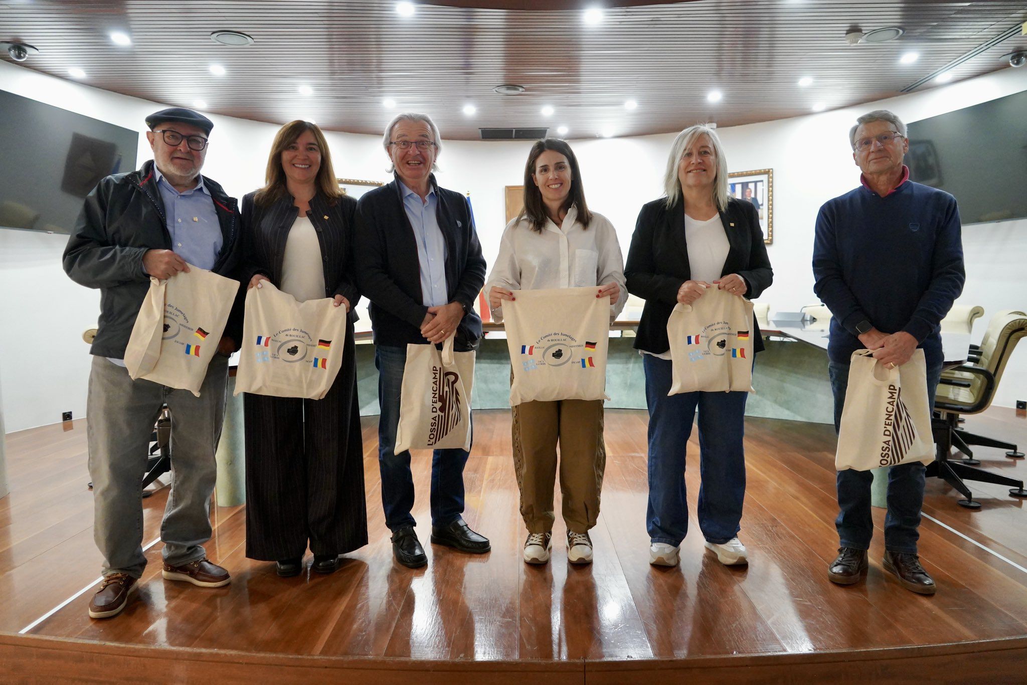 Encamp rep la delegació de la mairie de Rouillac i del Comité de Jumelage amb motiu de la seva visita a Encamp.