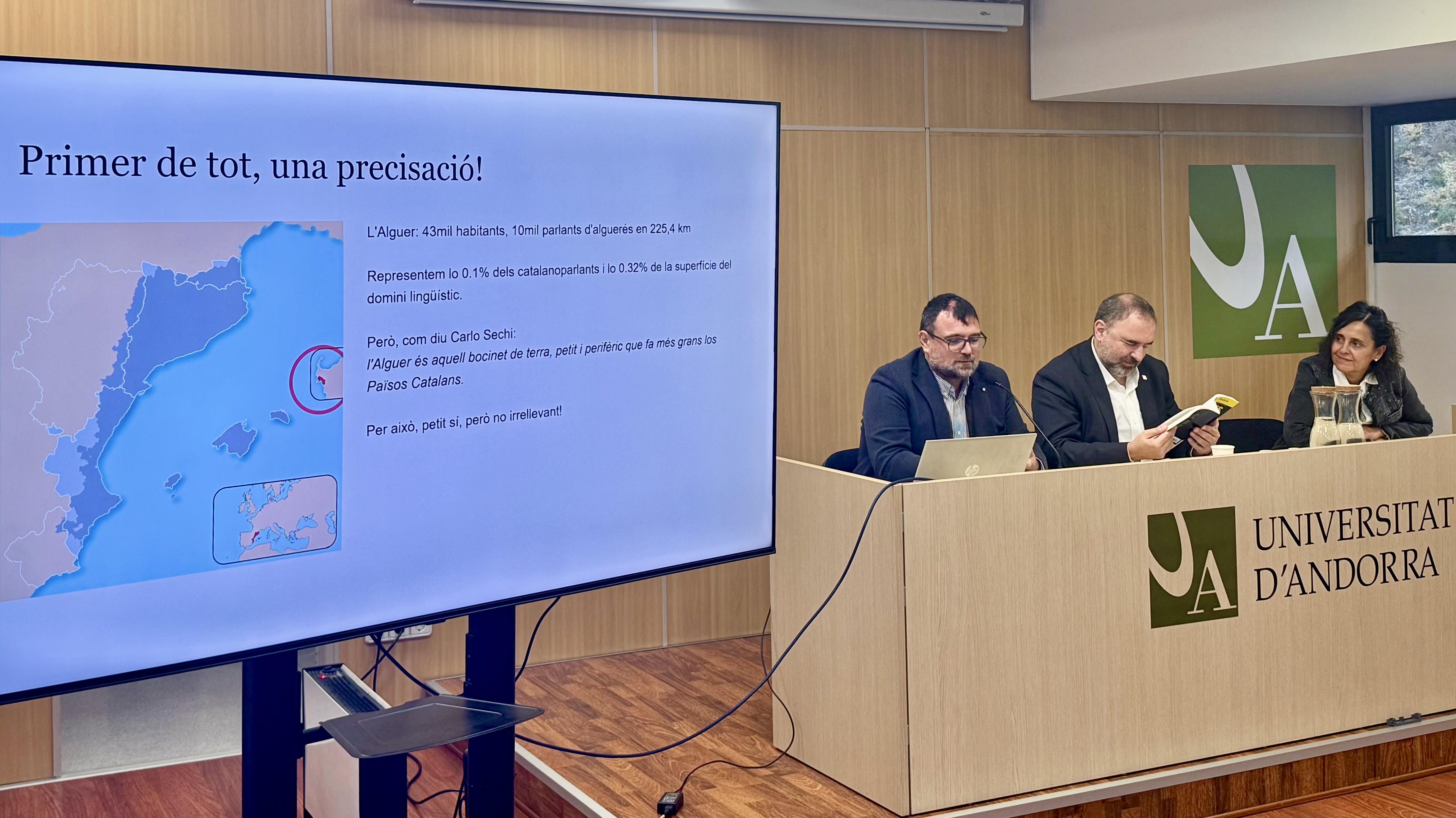 Gavino Balata parla a l’UdA sobre com la IA pot ajudar a desenvolupar recursos que ajudin a la normalització del català alguerès.