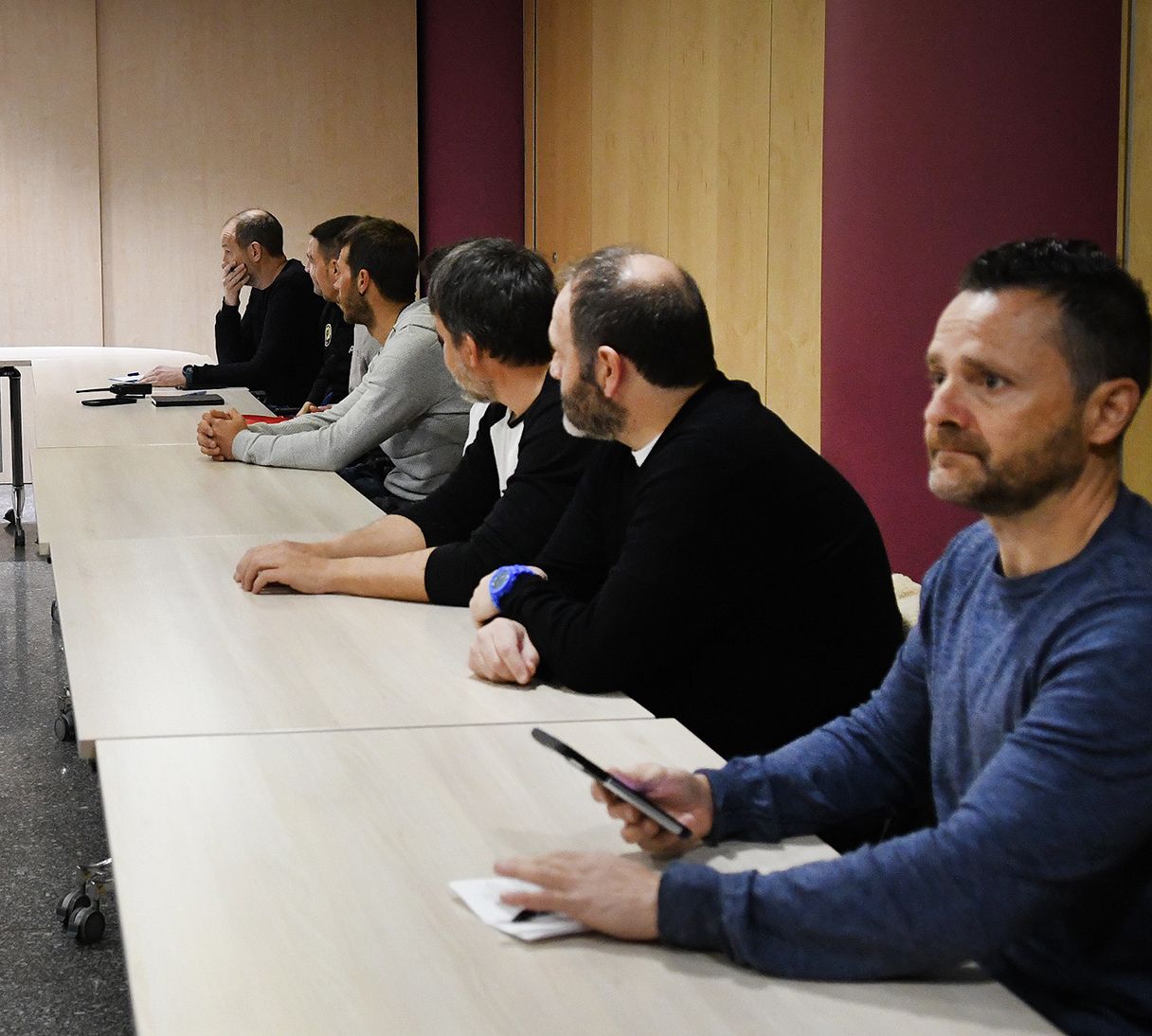 Representants sindicals de cossos especials en una reunió a Govern. Representants sindicals de cossos especials en una reunió a Govern.