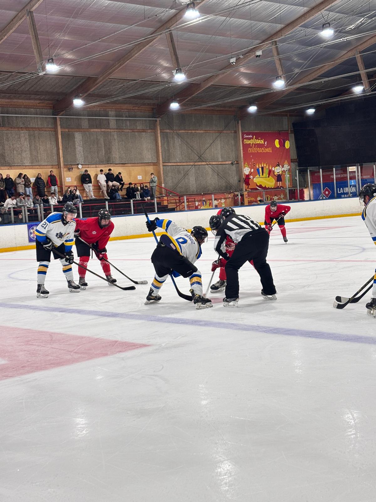 L’Andorra Hoquei Gel aconsegueix la primera victòria de la temporada a Madrid (3-4 pen.).