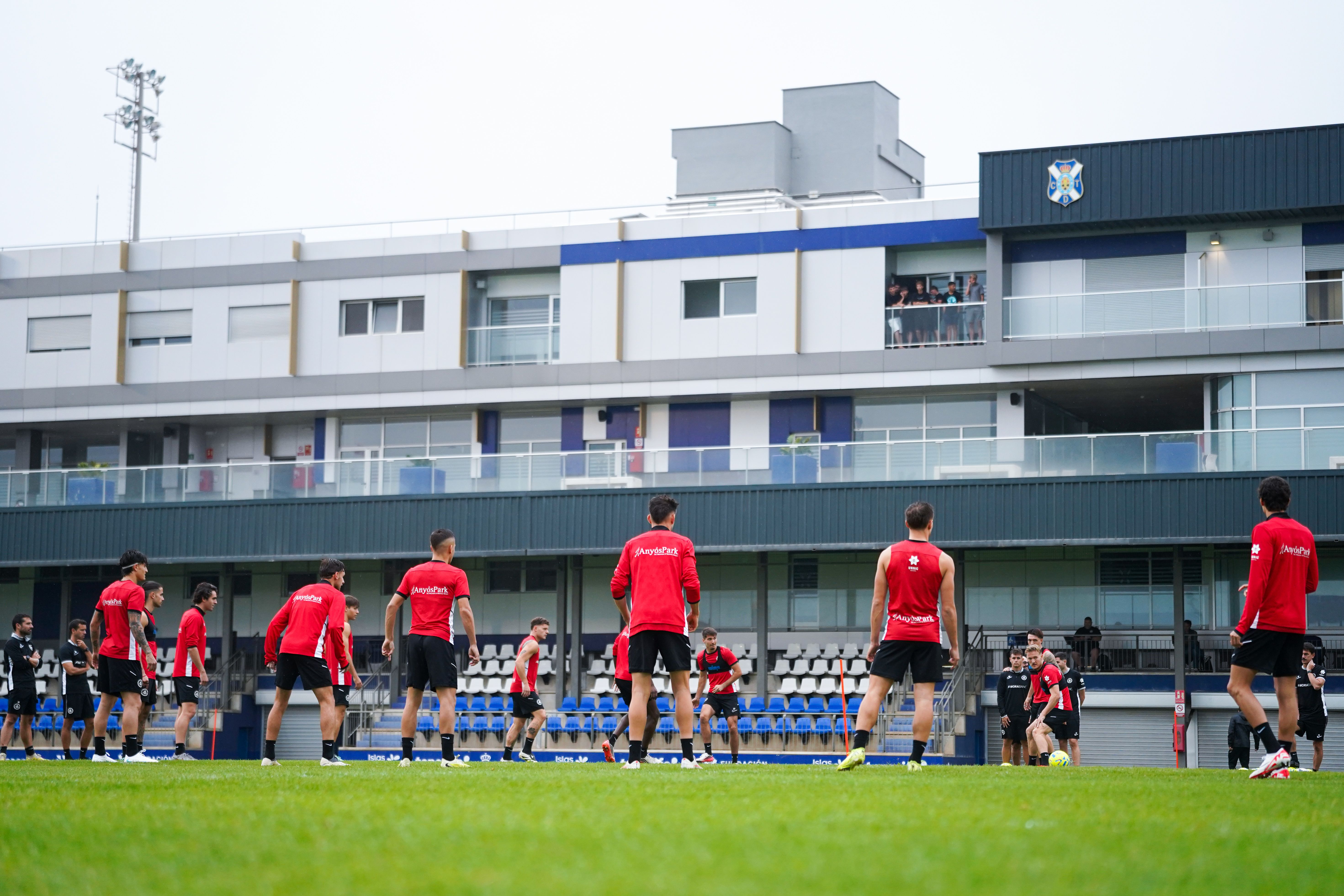 L'Andorra, exercitant-se aquest dissabte a les instal·lacions del Tenerife.