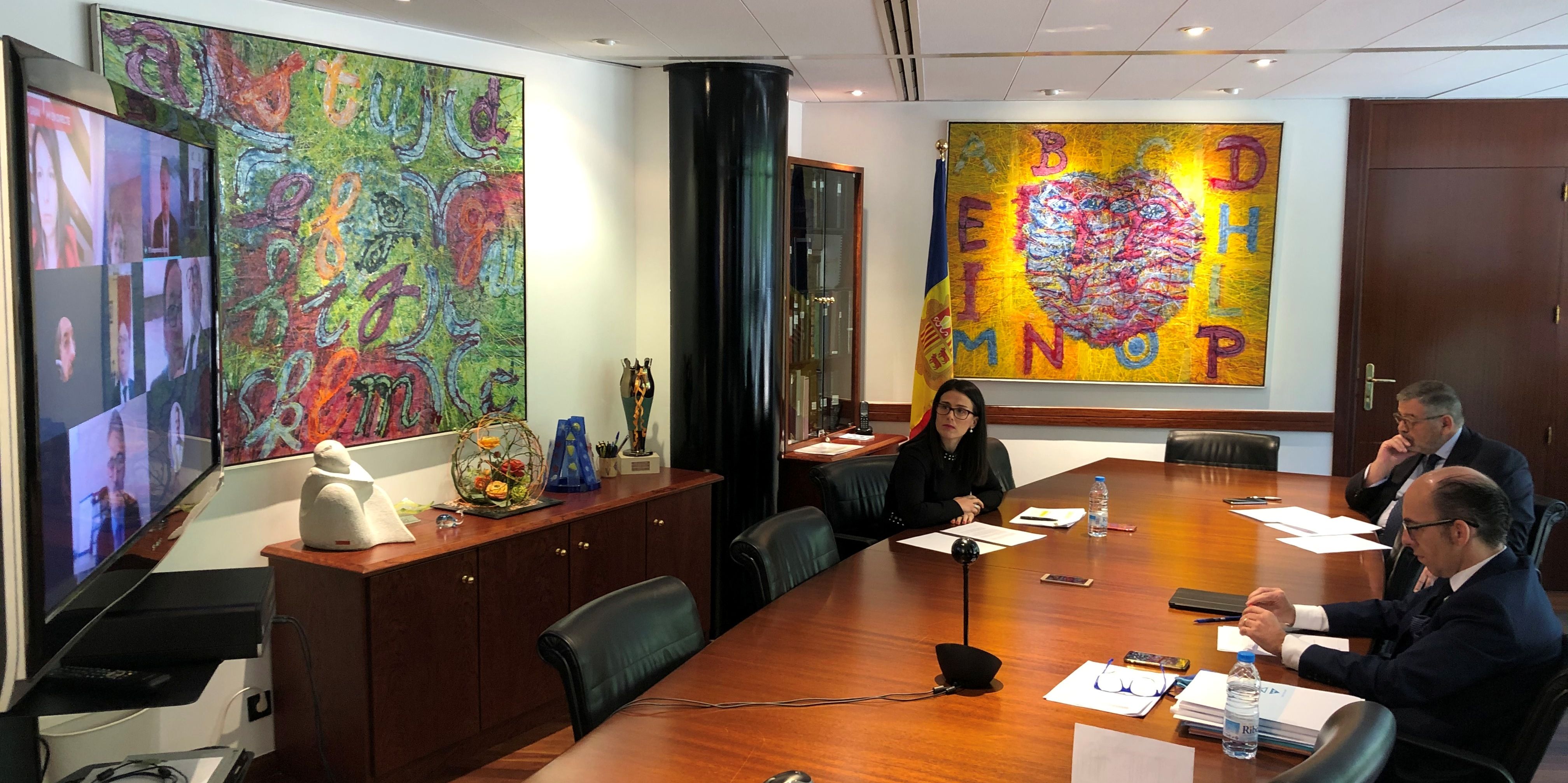 Mas i Rascagneres durant una sessió de comú.