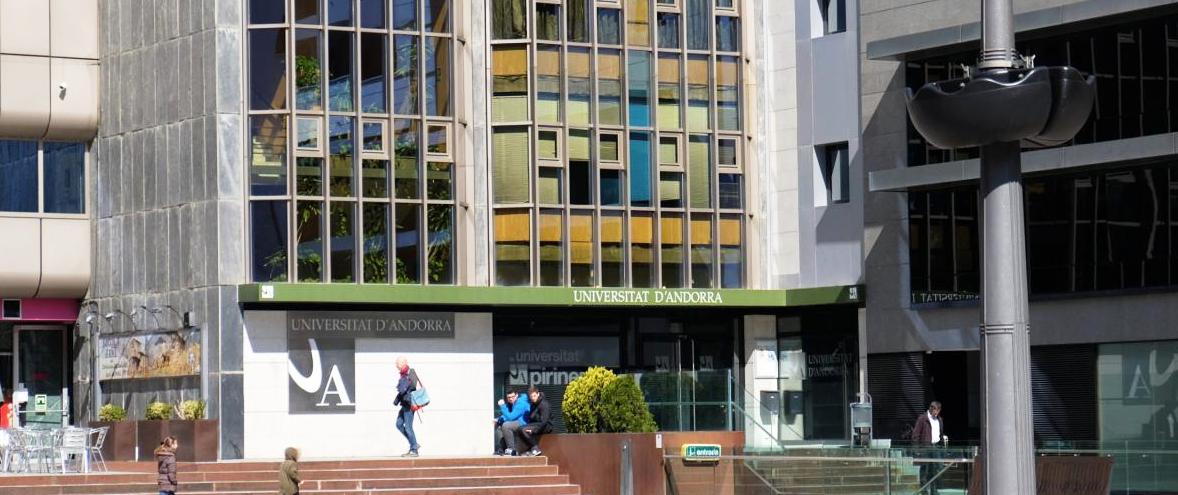 Universitat d'Andorra, a Sant Julià de Lòria.