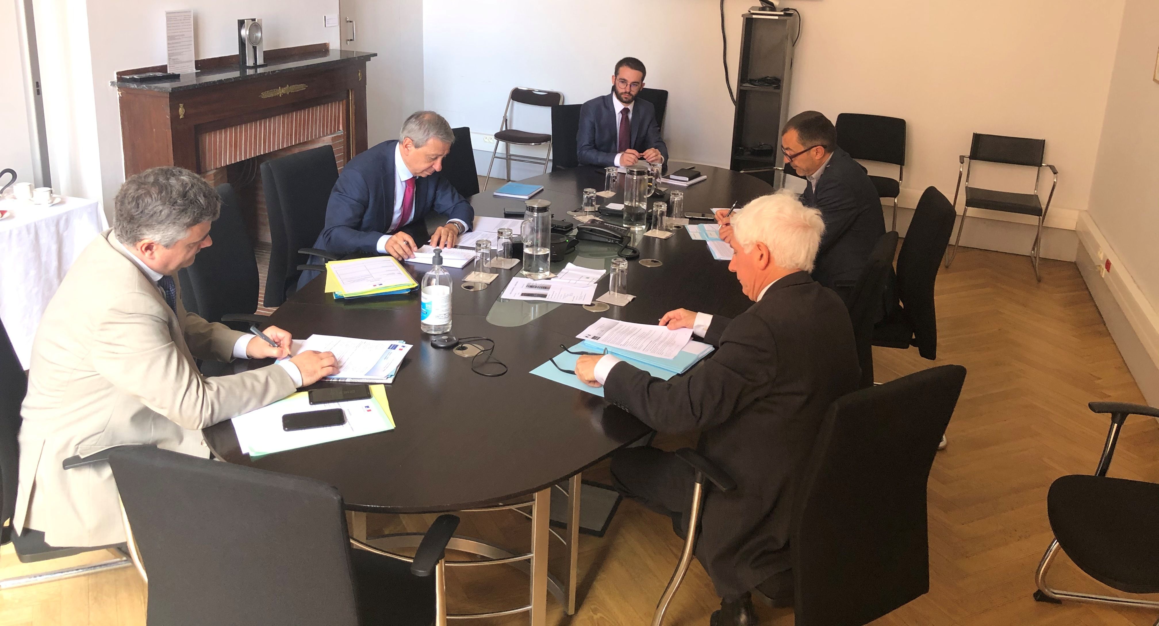 Els participants francesos a la reunió d'aquest dilluns.