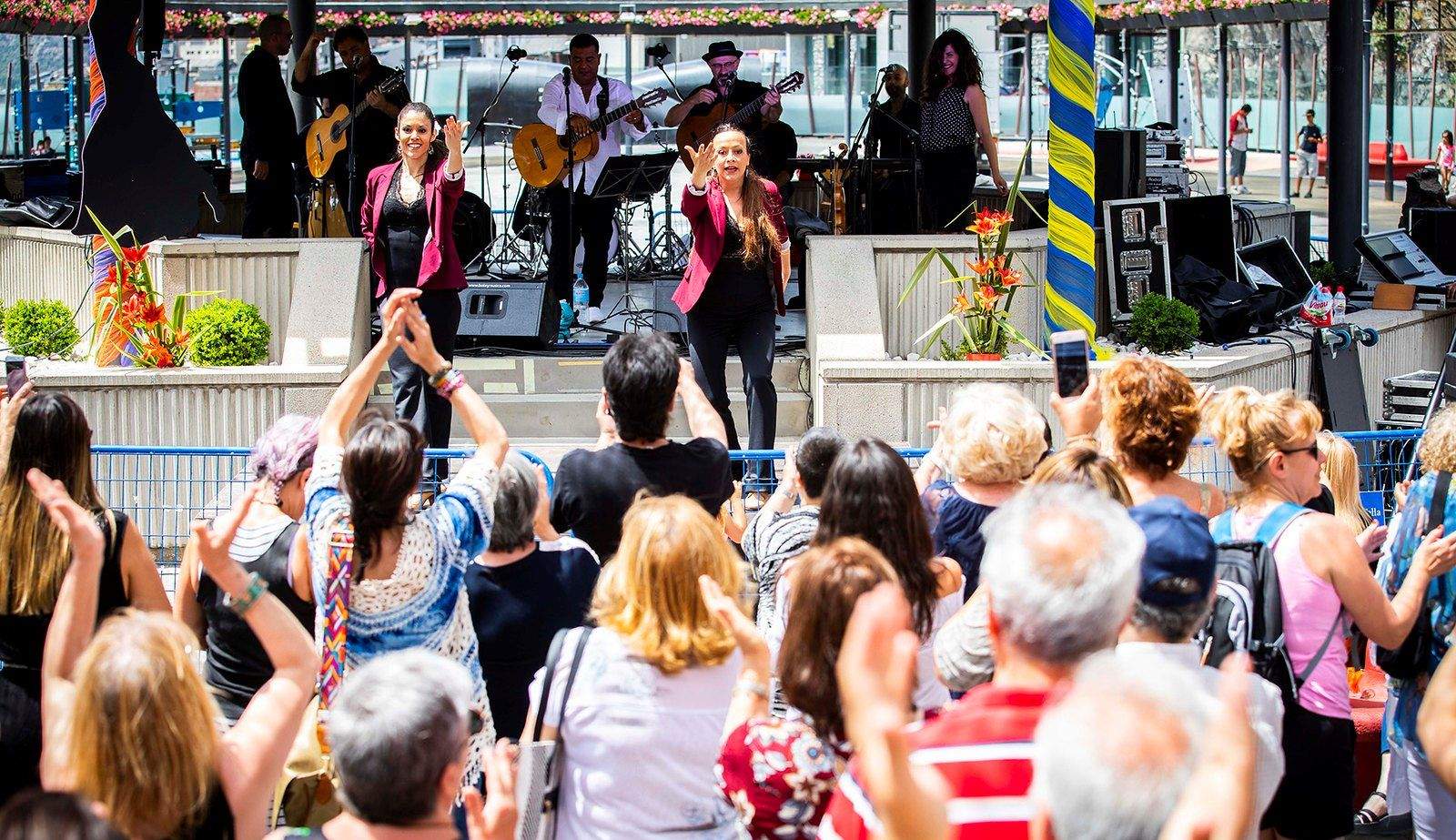 Actuació a la Festa del Poble de l'any passat.