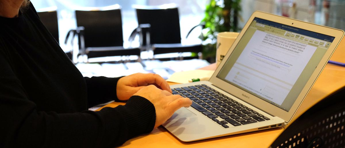 El ministeri d'Educació proposa eines de treball en línia.