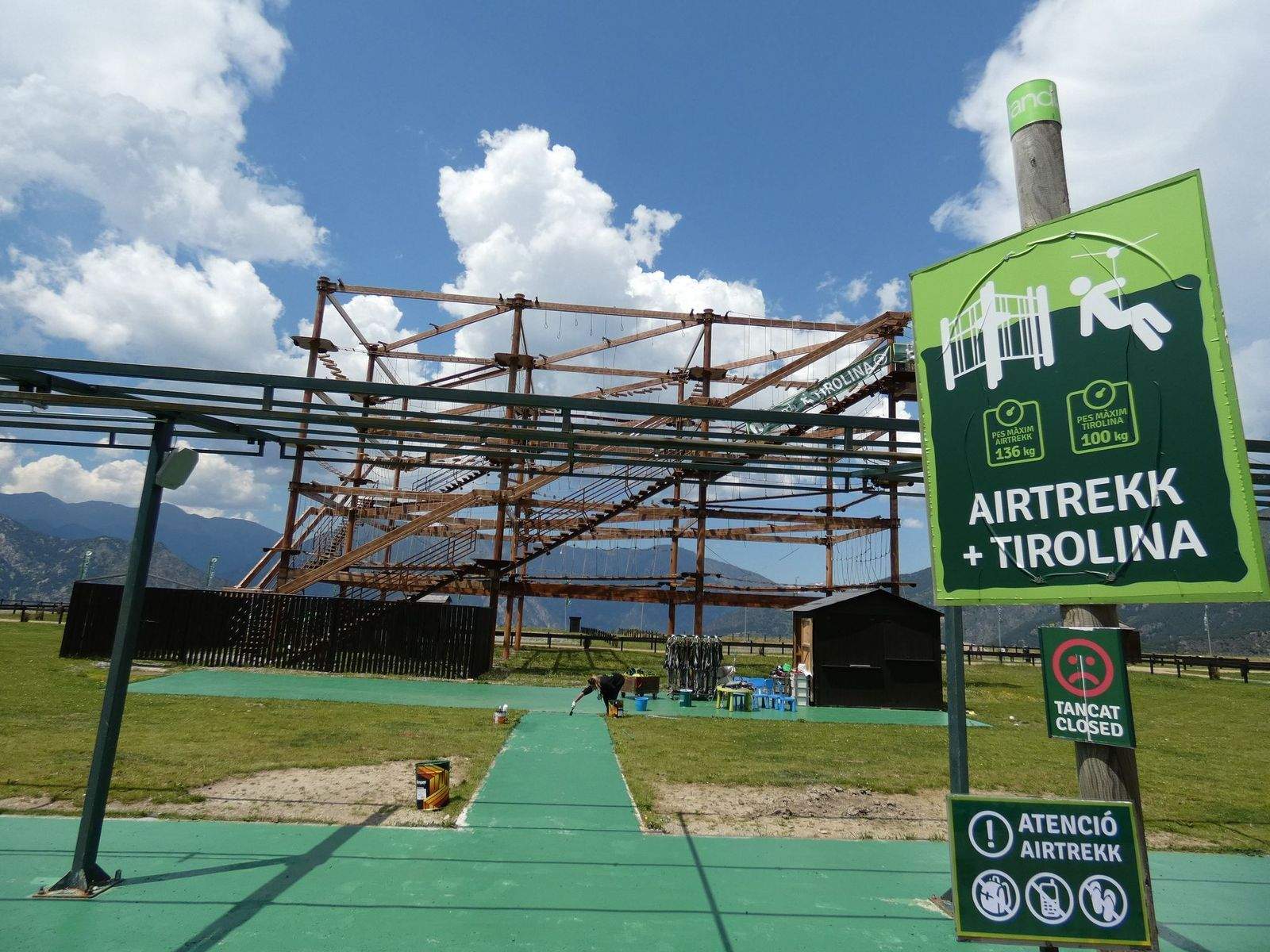 Airtrekk i tirolina de Naturlandia.