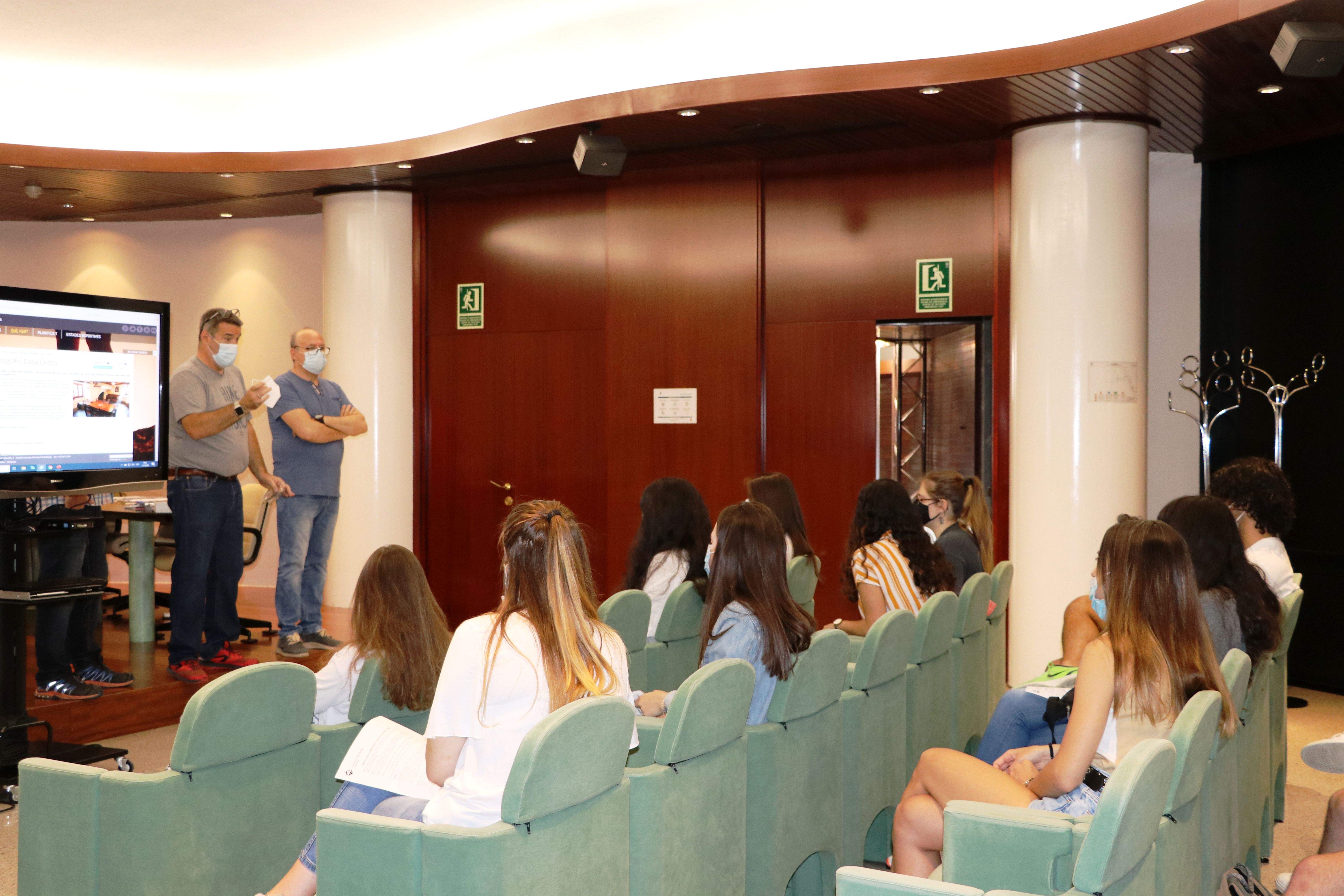 Els joves han seguit una formació aquest dimecres.