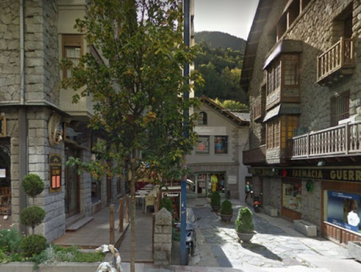 El passatge on es faran les obres per obrir-lo i embellir-lo.