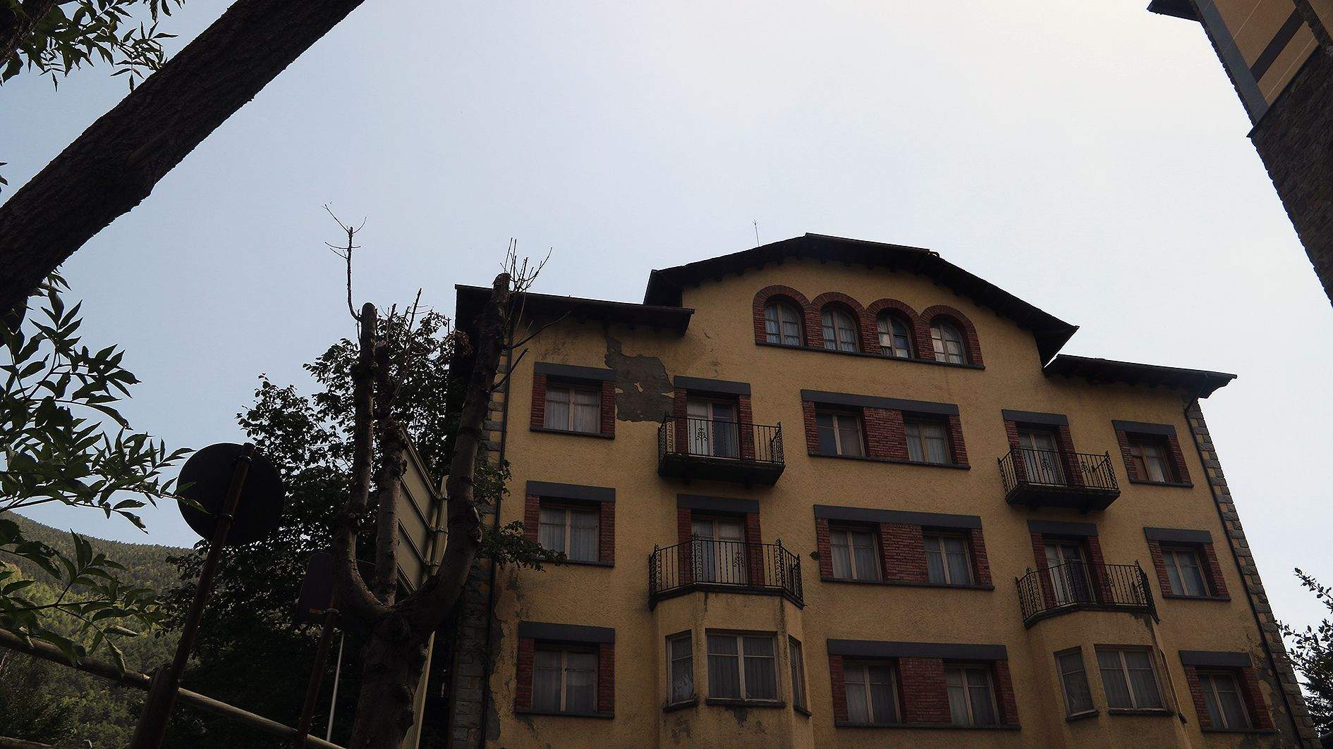 L'antic hotel Casamanya.