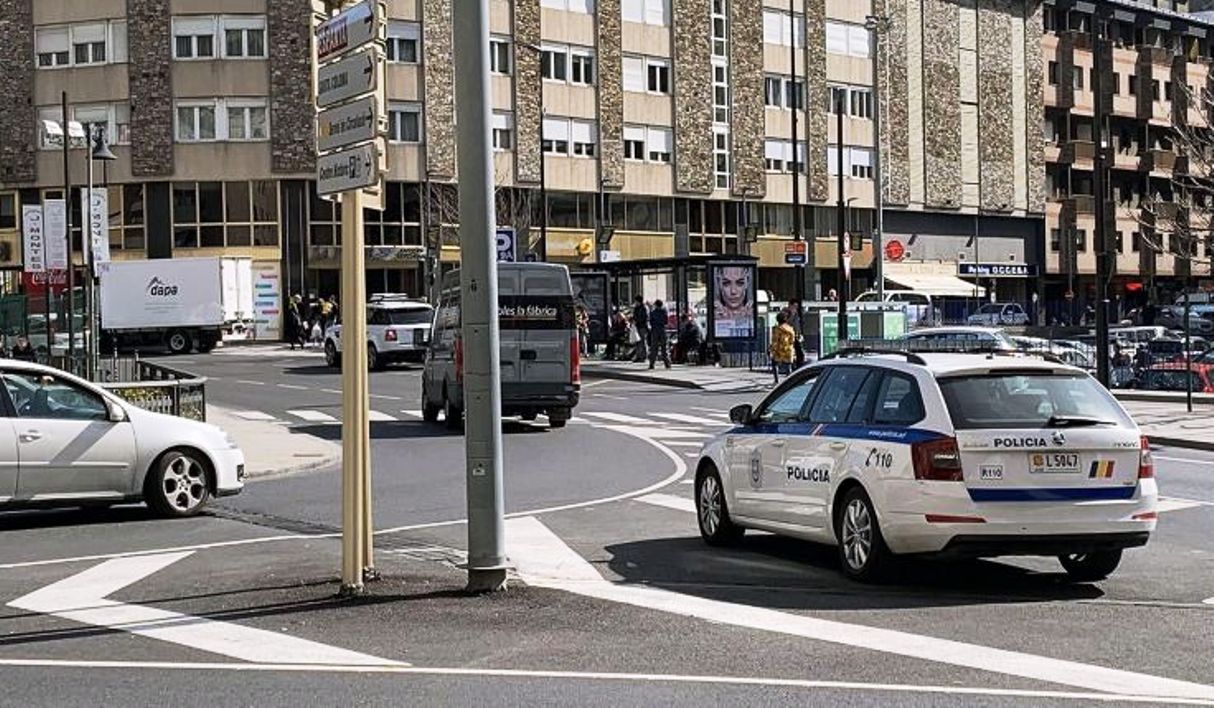 Un control de policia a Andorra la Vella.