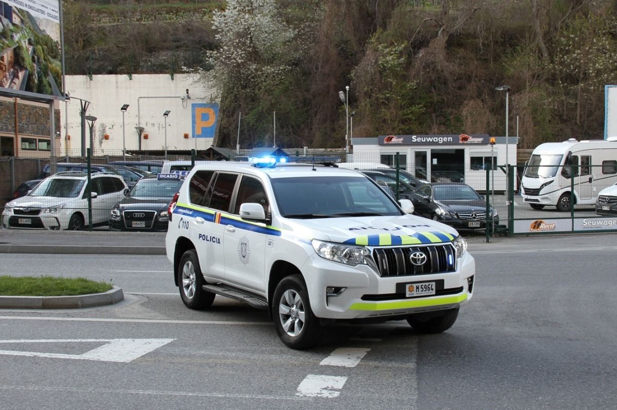Un vehicle policial.