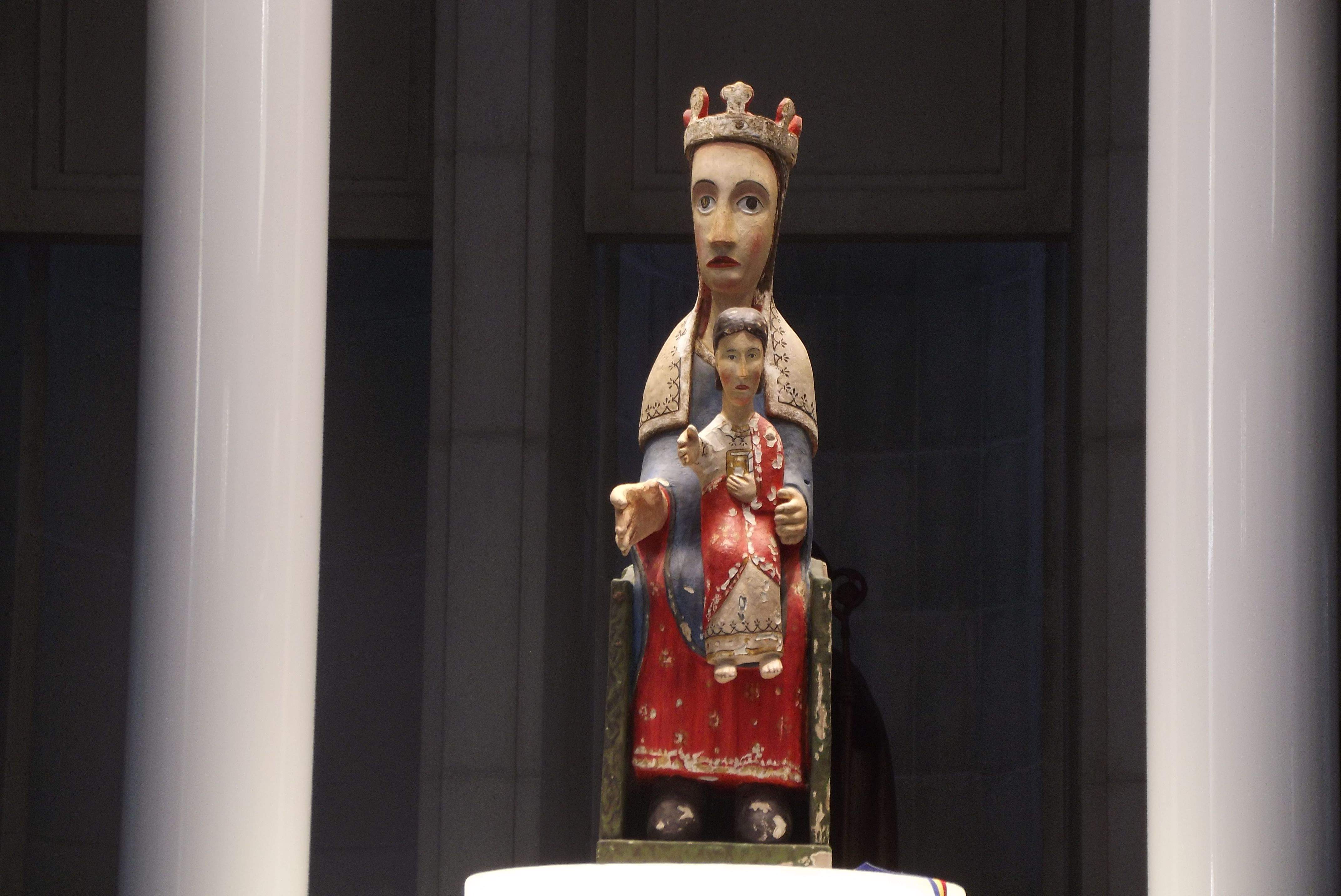 La Verge de Meritxell, al santuari. La Verge de Meritxell, al santuari.