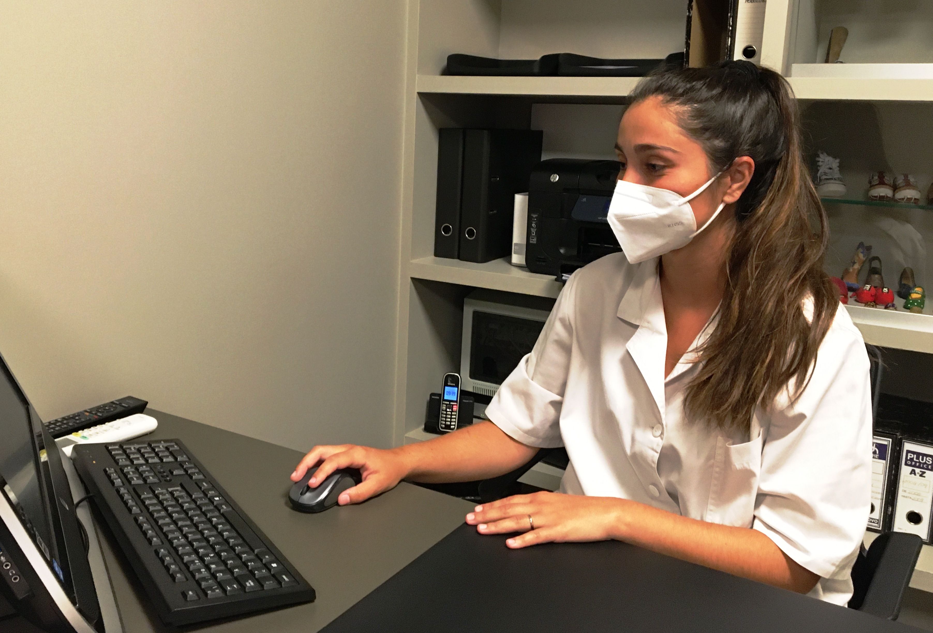 La presidenta del col·legi de podòlegs, Nerea Miguel.