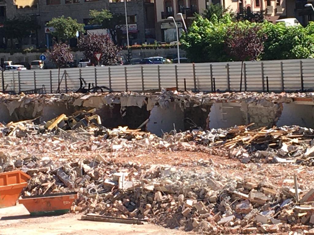 El terreny després de l'enderroc.