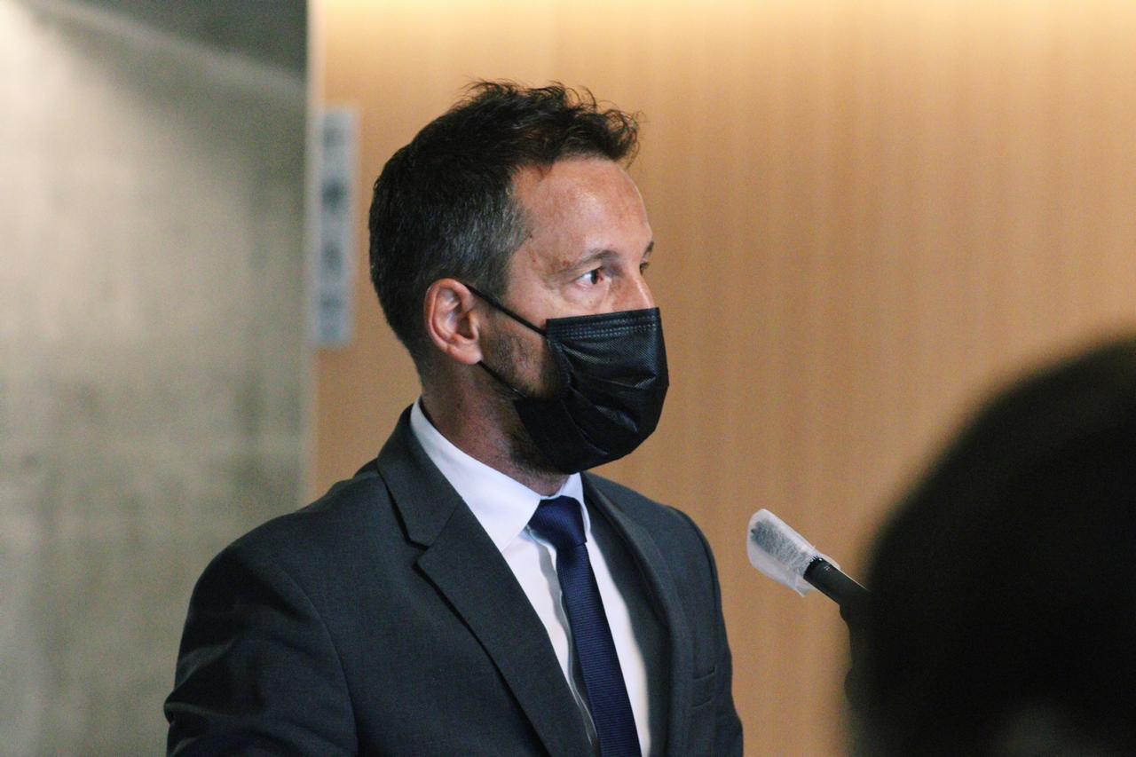 Pere López durant les seves declaracions aquest dimarts al vestíbul del Consell General.