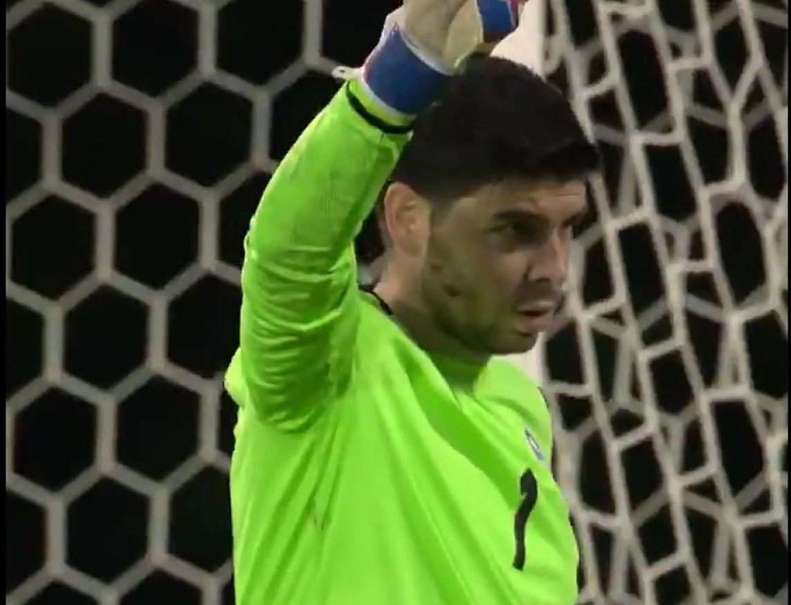 Gomes celebra l'aturada feta davant Letònia.