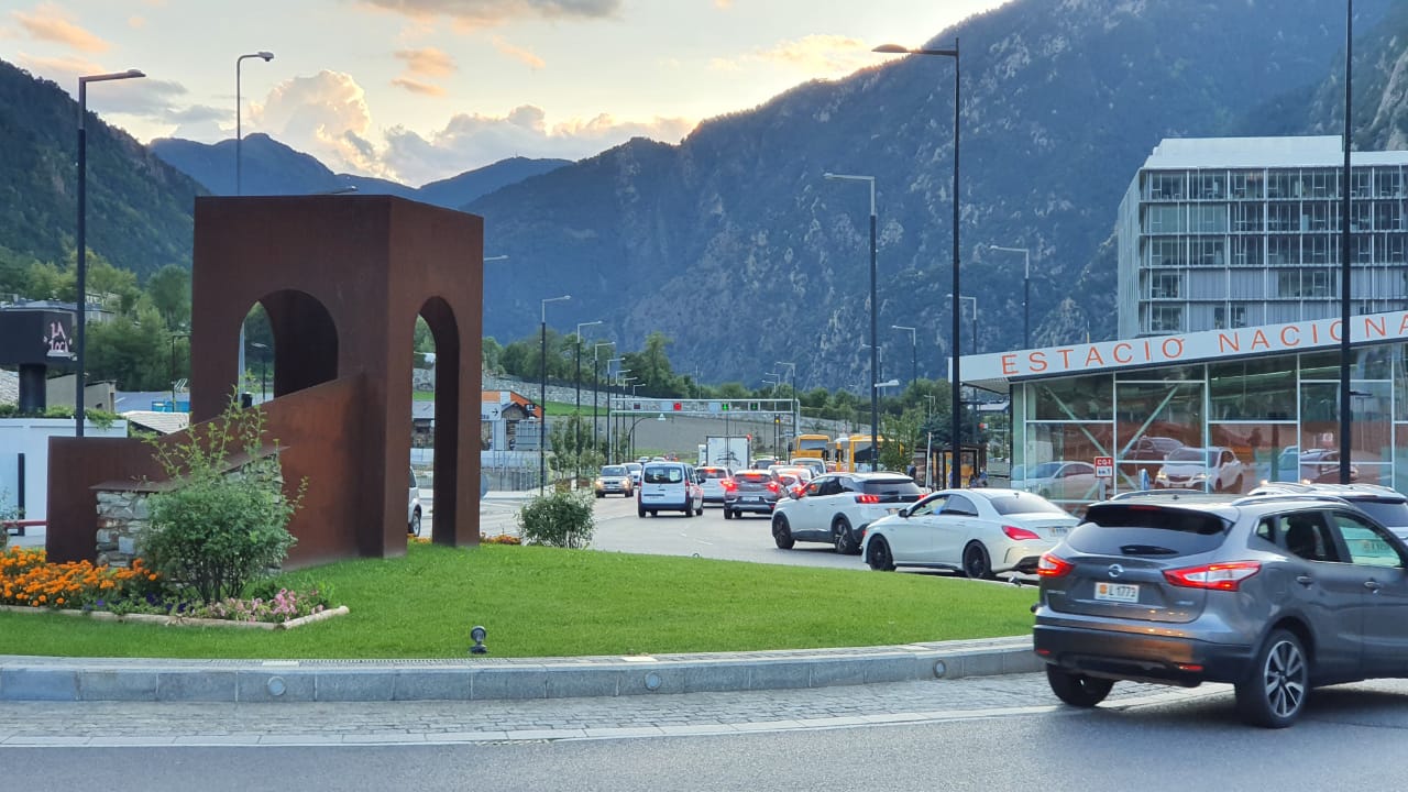 Retencions a l'avinguda Tarragona aquest vespre