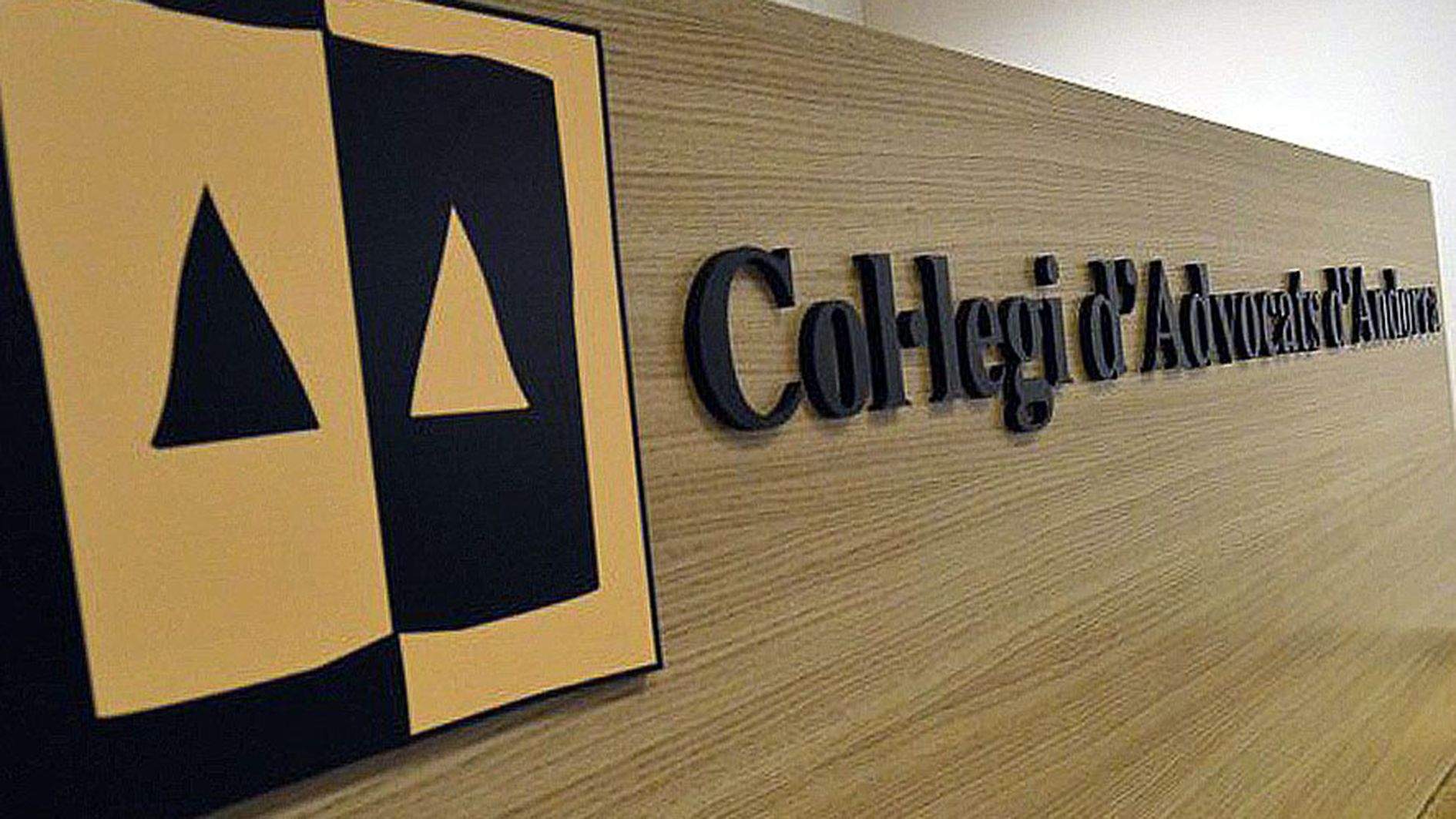 Els advocats estan indignats amb la situació que es viu a la Batllia. Els advocats estan indignats amb la situació que es viu a la Batllia.