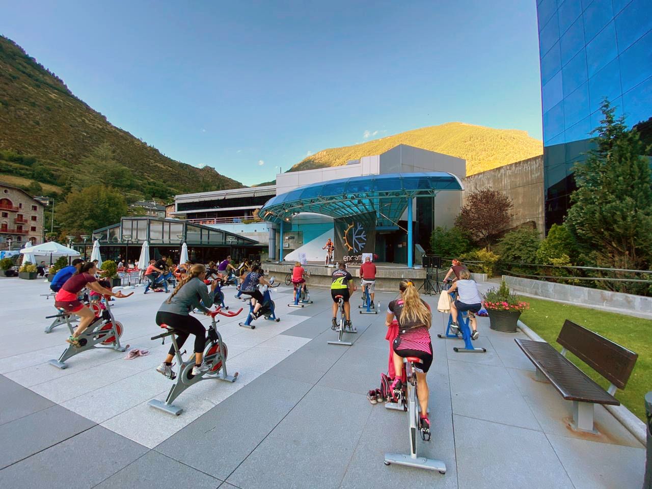 Una recreació de com s'espera que sigui la sessió.