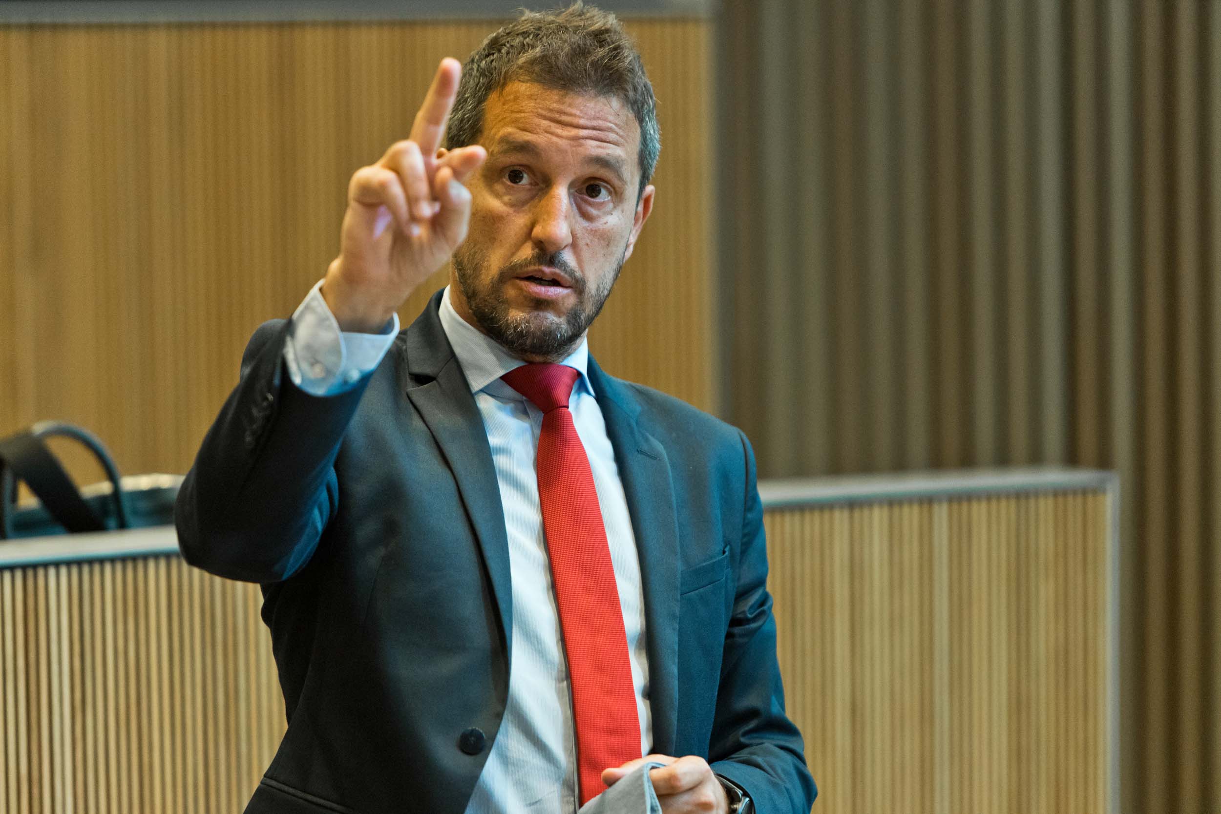 Pere López ha entrat una bateria de preguntes al Govern sobre el transport públic.