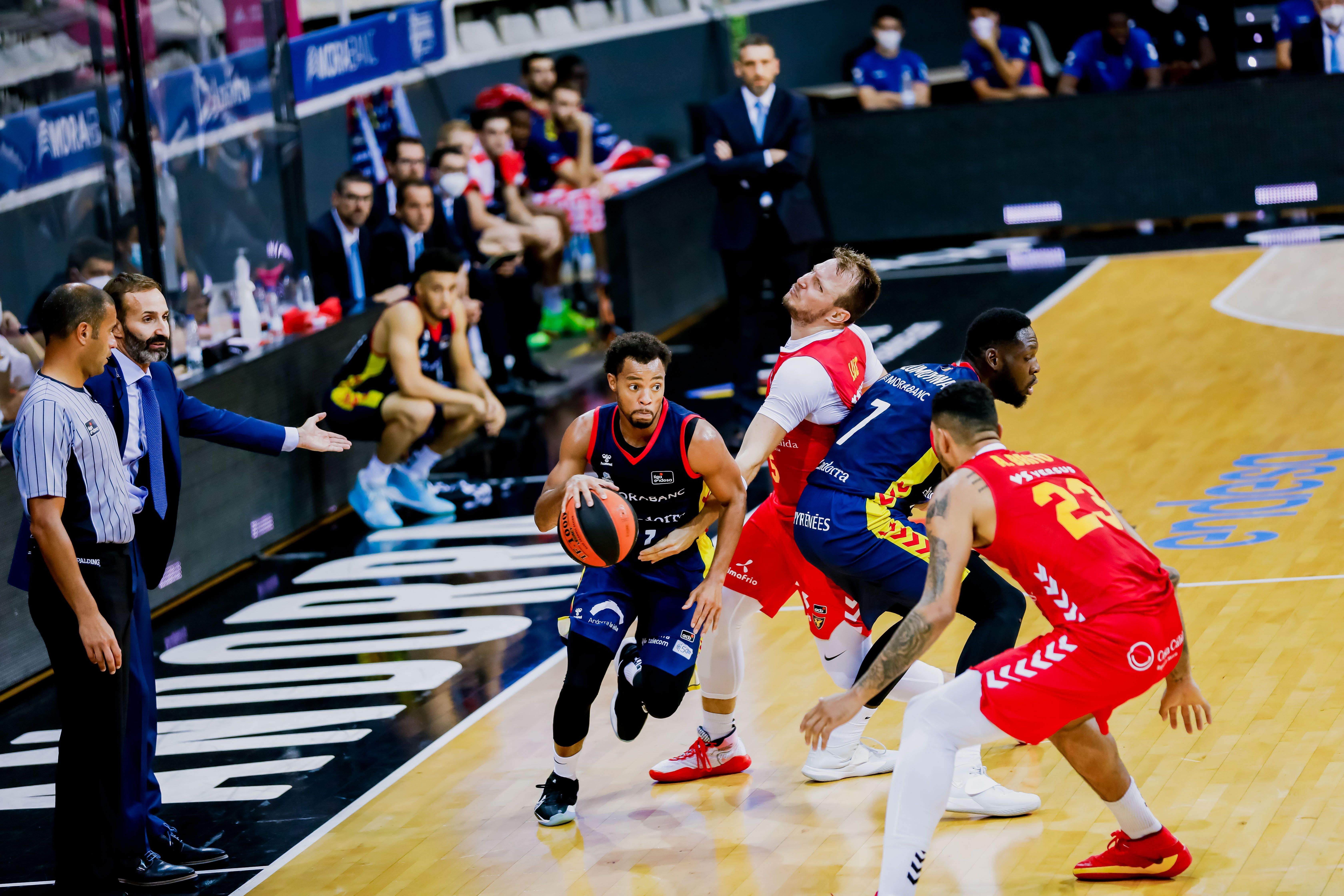 Clevin Hannah ha estat el millor del MoraBanc, molt ben acompanyat d'homes com Tunde (7).