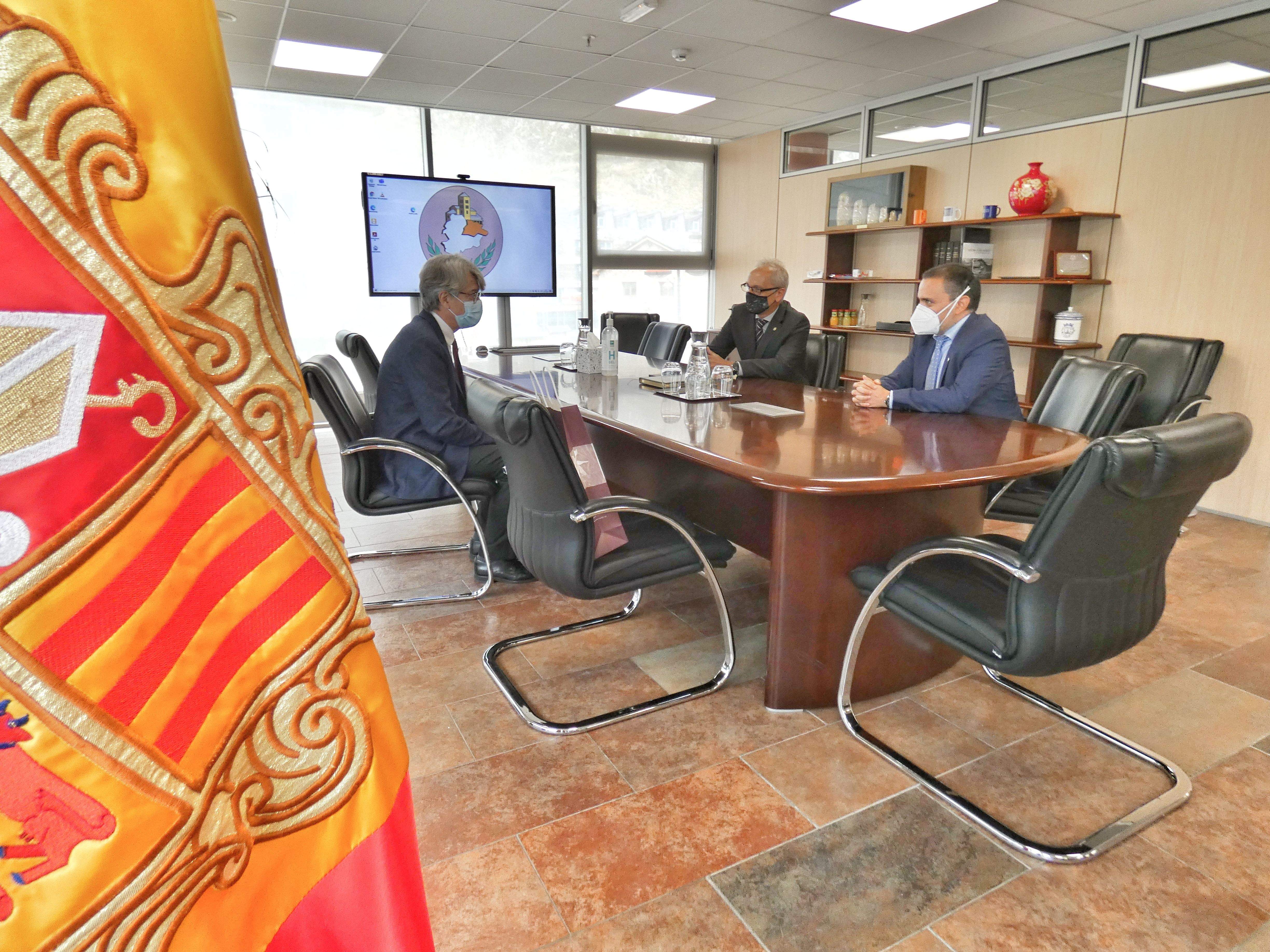 Els tres mandataris durant la reunió