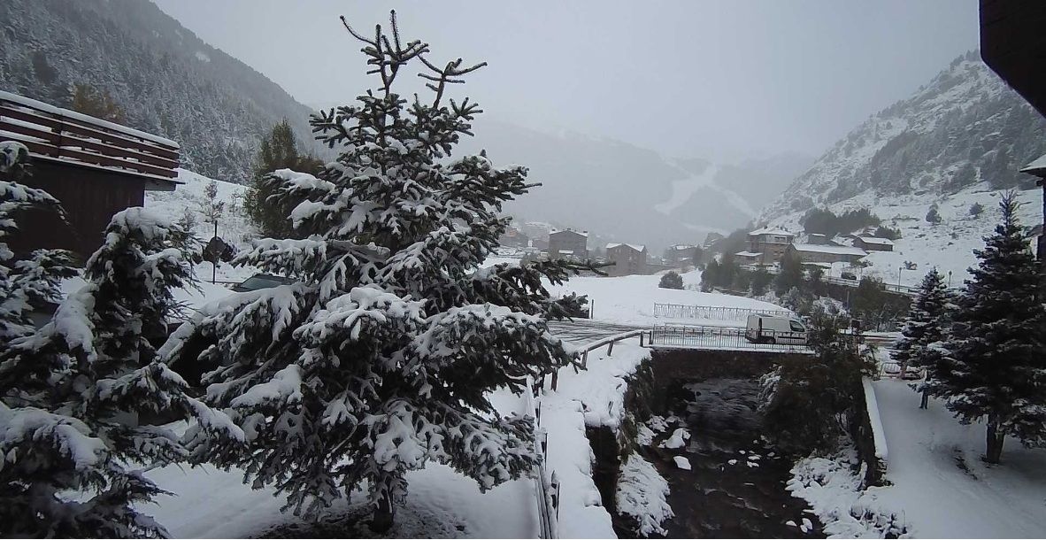 Paisatge després de la nevada de les darreres hores.