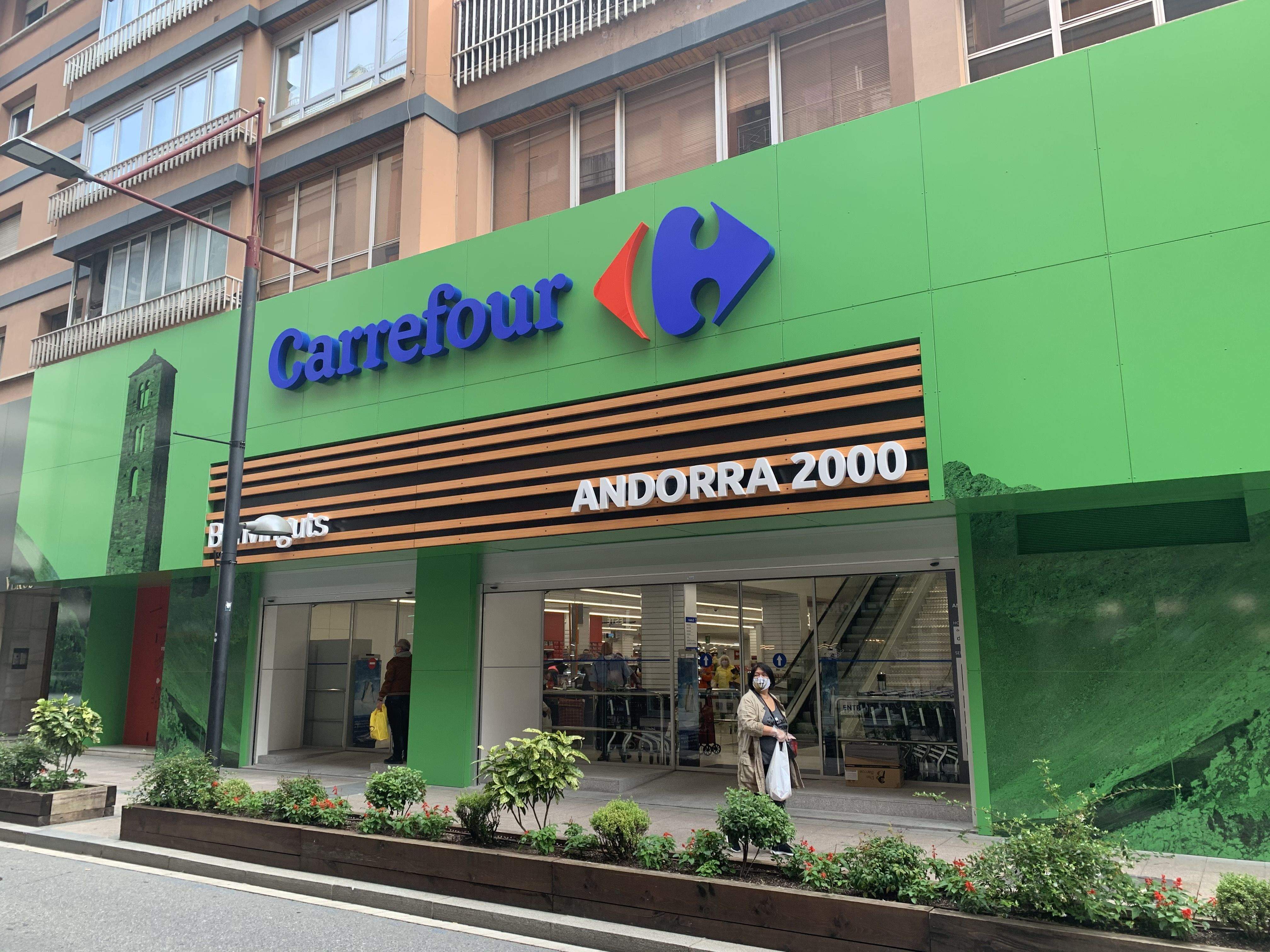 L'Andorra 2000 és plenament Carrefour des d'aquesta setmana. La portaveu del Sindicat, Rebeca Bonache.